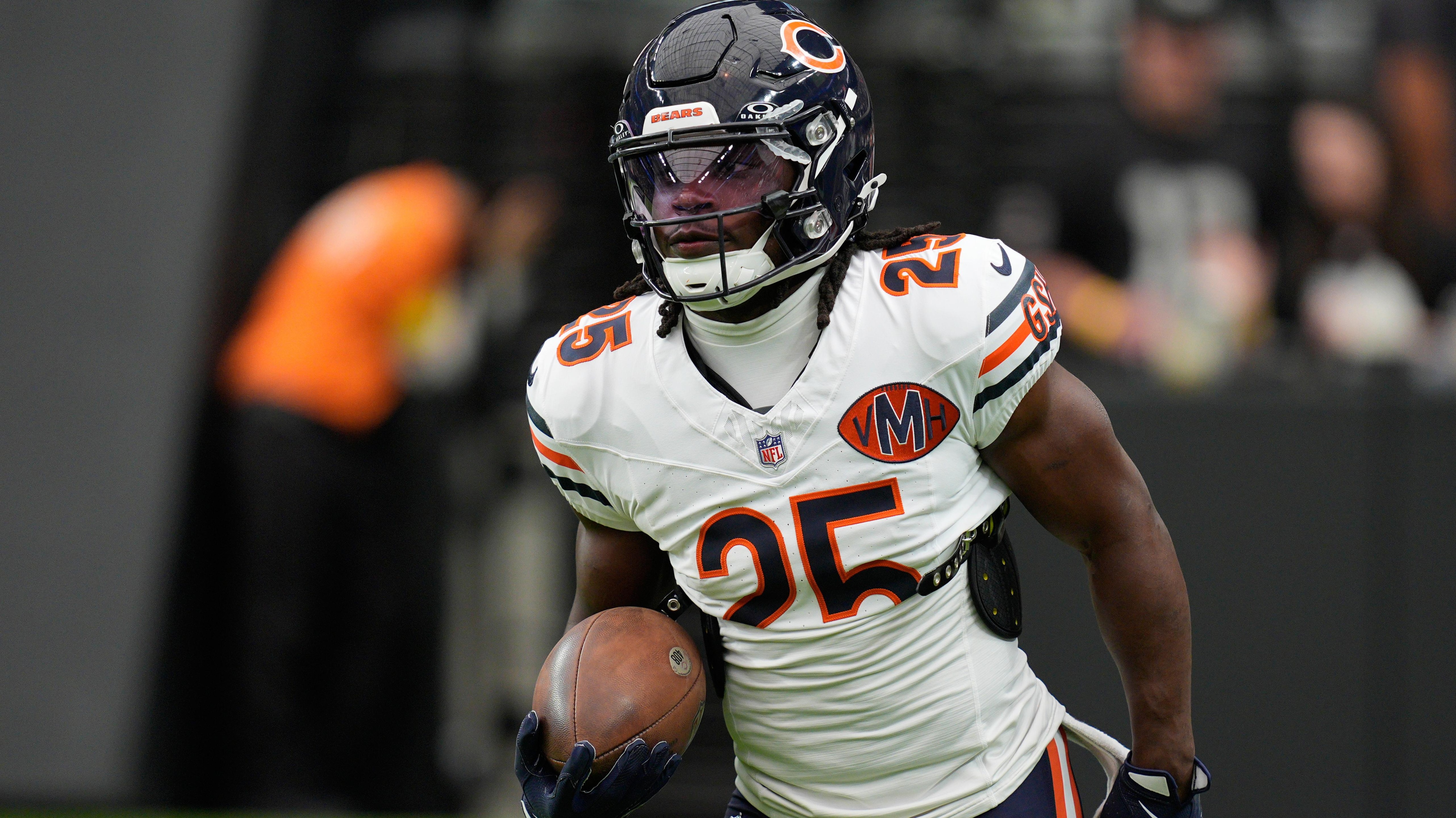 Bears Raiders Football