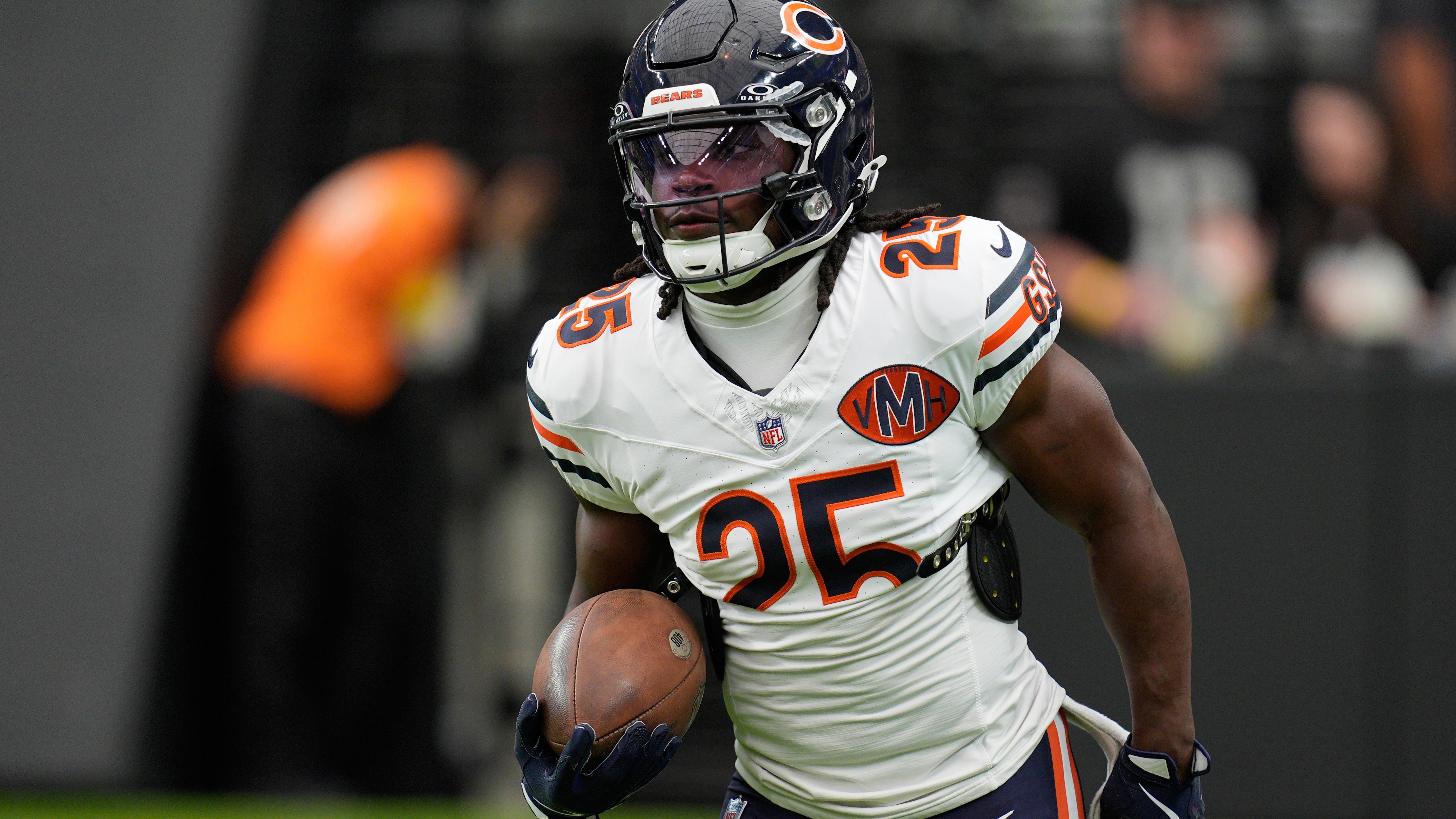 Bears Raiders Football