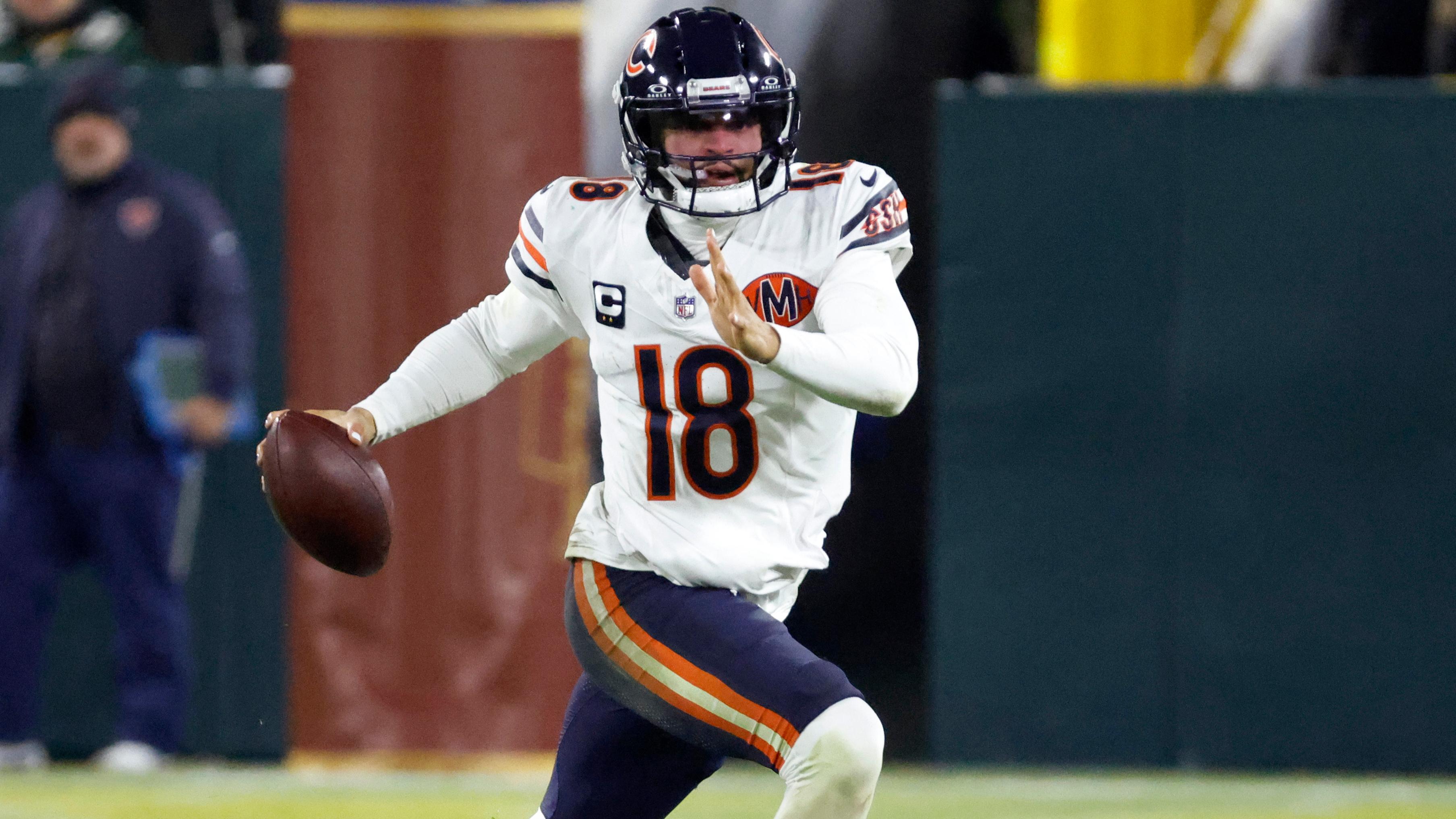 Bears Packers Football