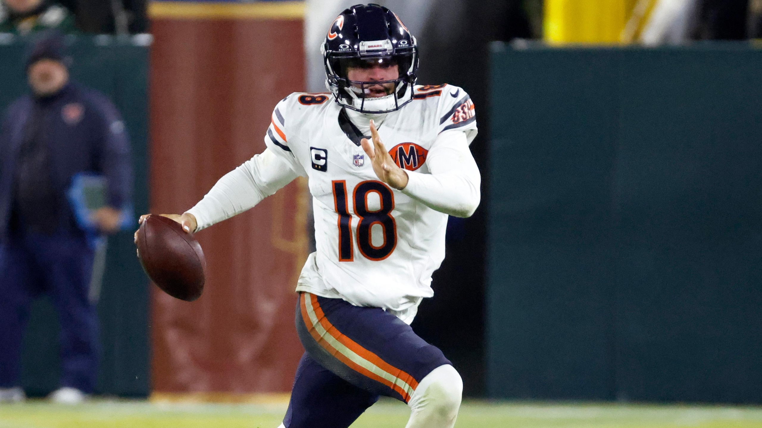 Bears Packers Football