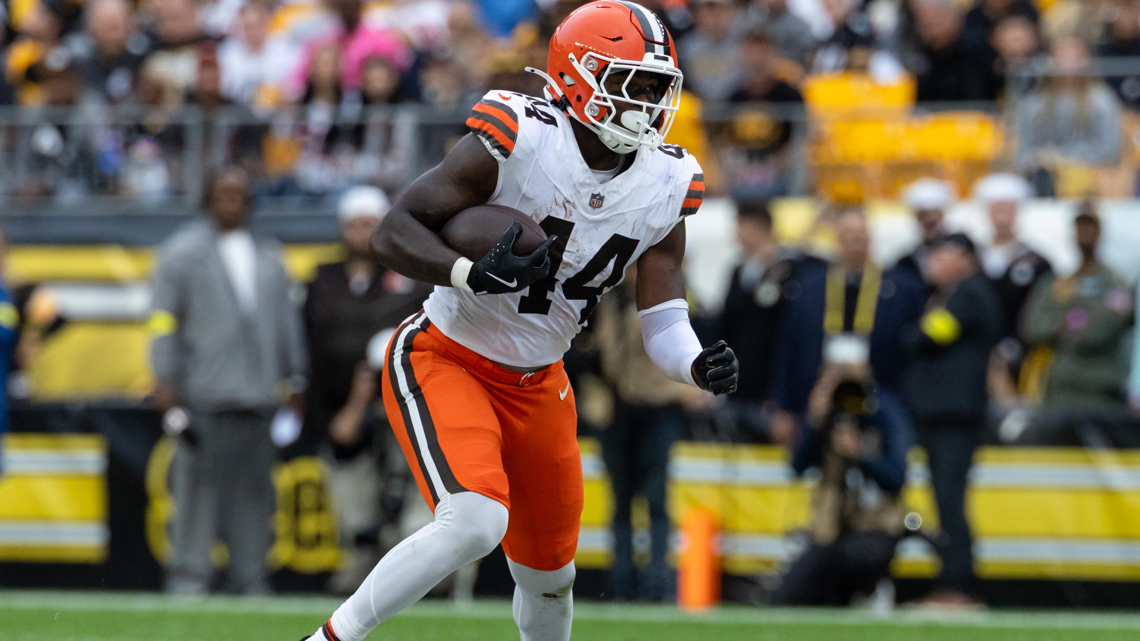 Browns Steelers Football