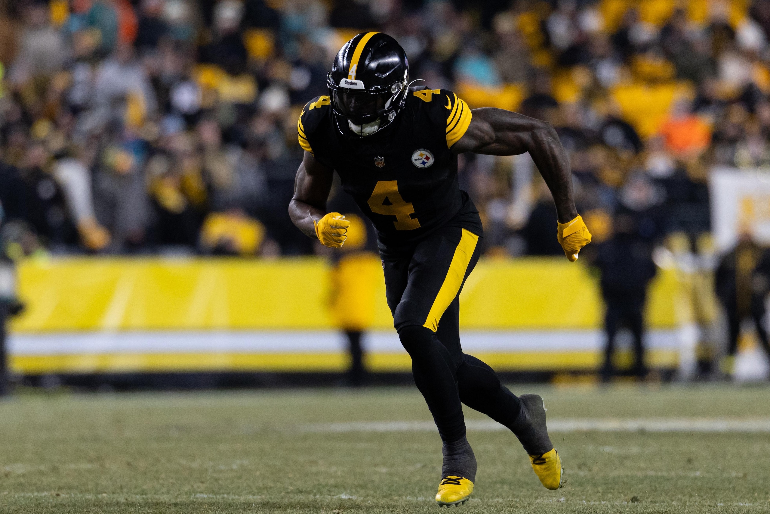 Dolphins Steelers Football