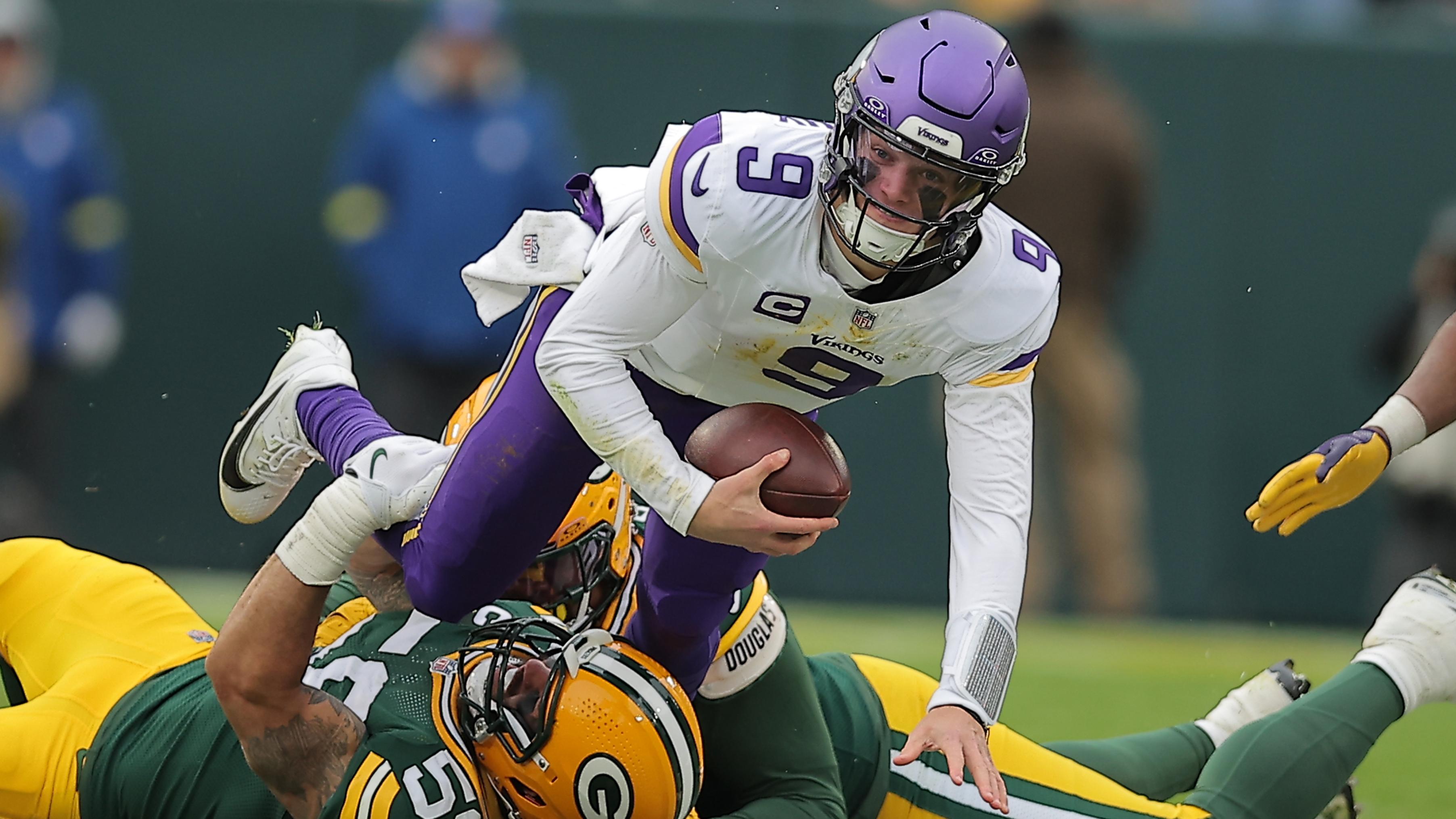 Vikings Packers Football