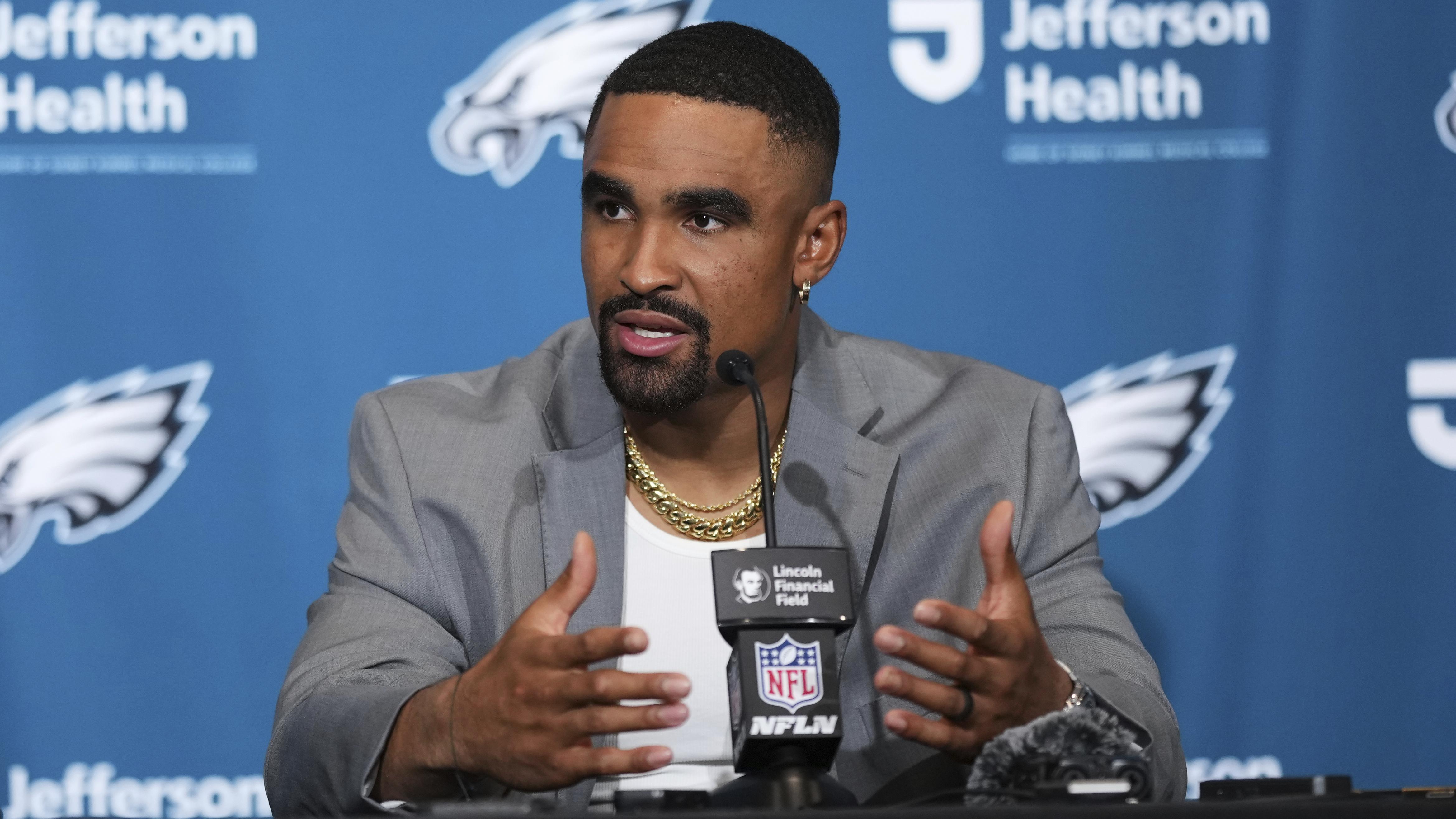 Jalen Hurts Spoke to Jalen Carter, Says They’re on ‘Same Page’ After Dak Spit Video