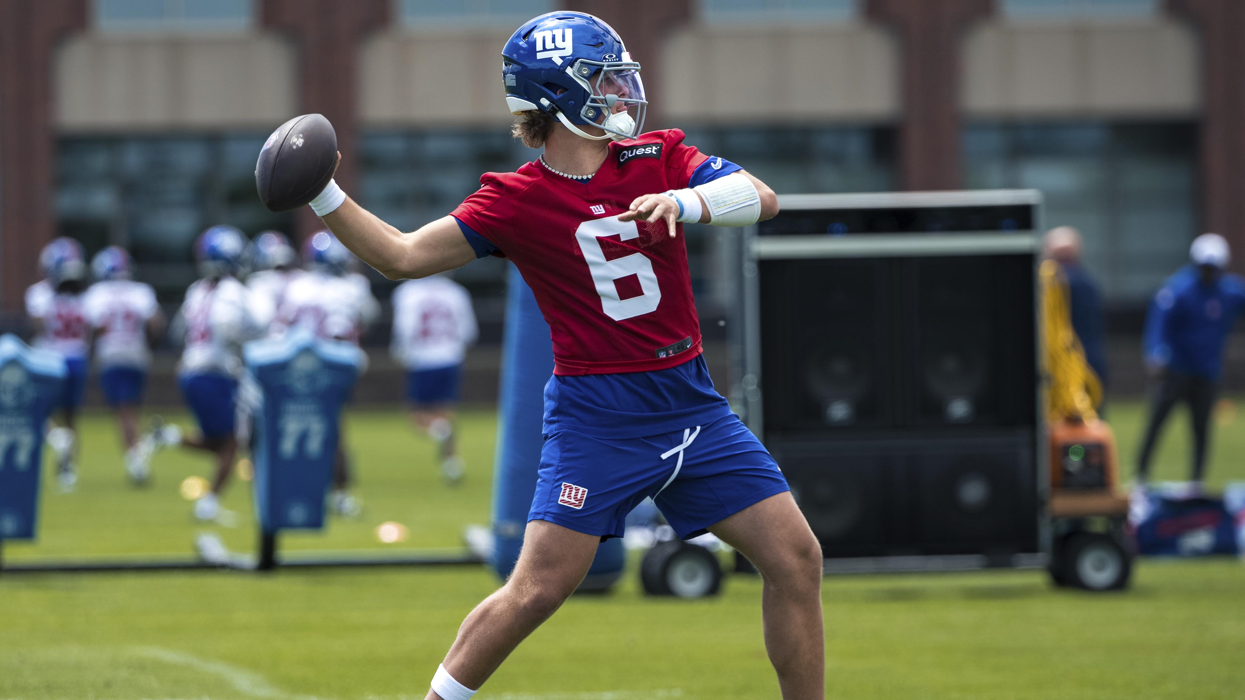Giants Rookie Camp Football