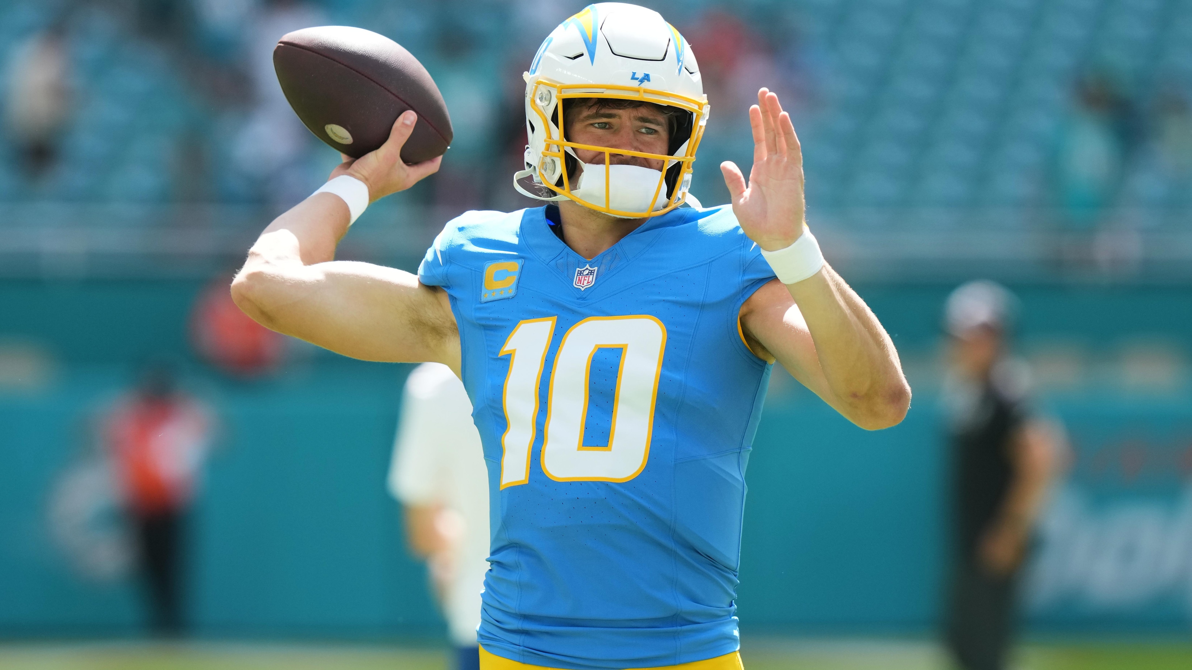 Chargers Dolphins Football