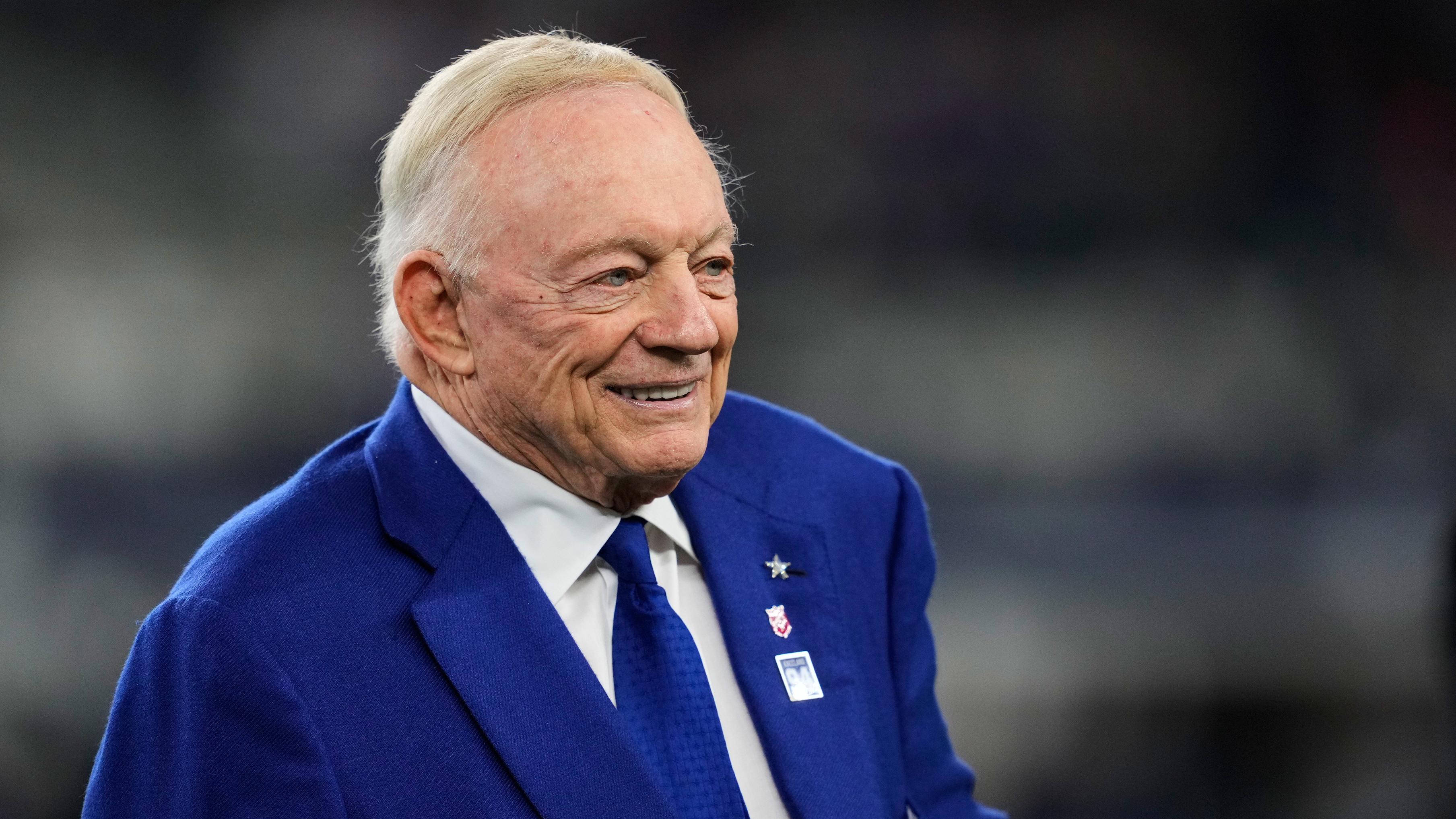 3 More Super Bowls, Cowboys' Jerry Jones Sets Goal for Rest of Tenure as  Owner