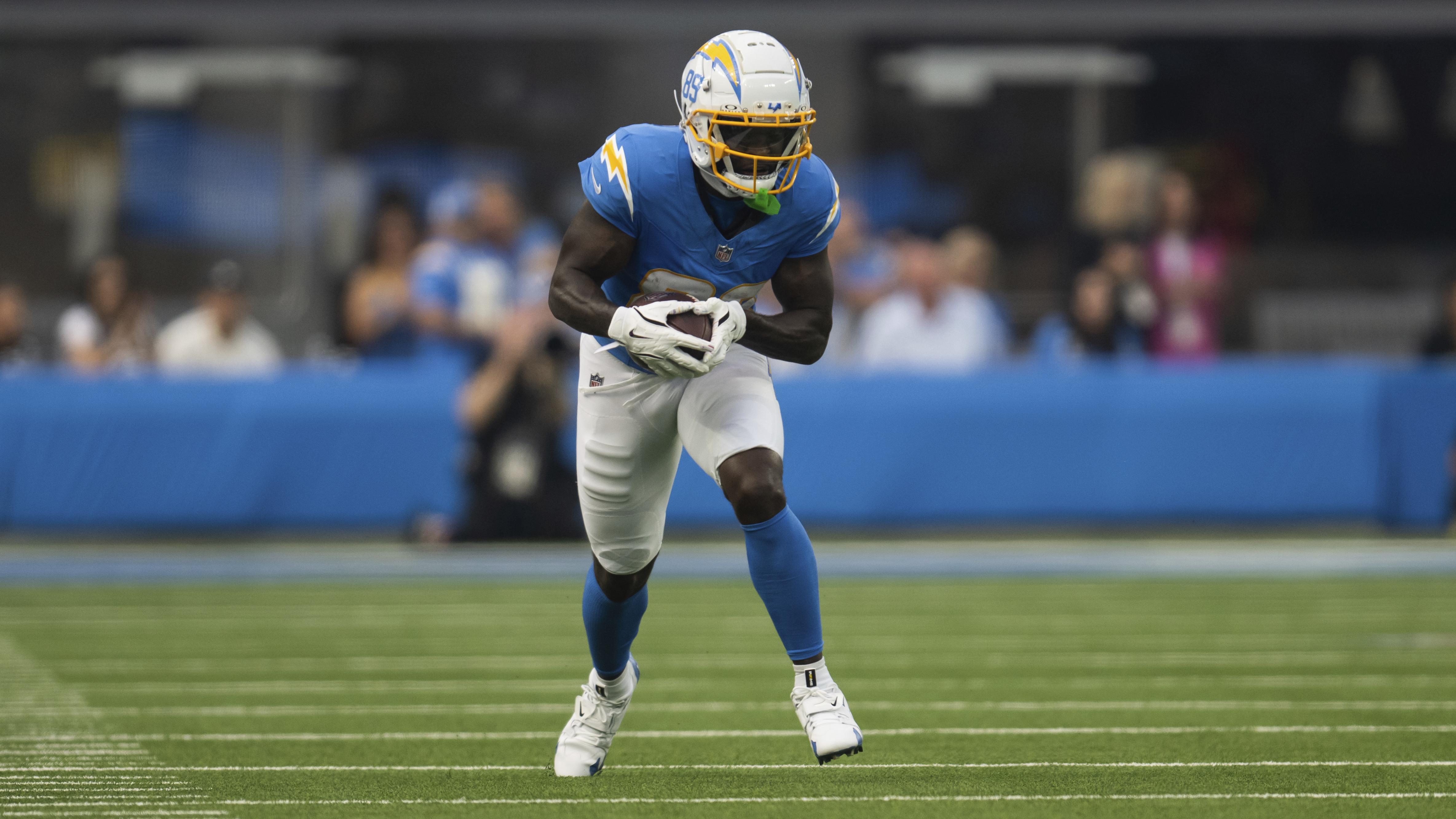 Saints Chargers Football