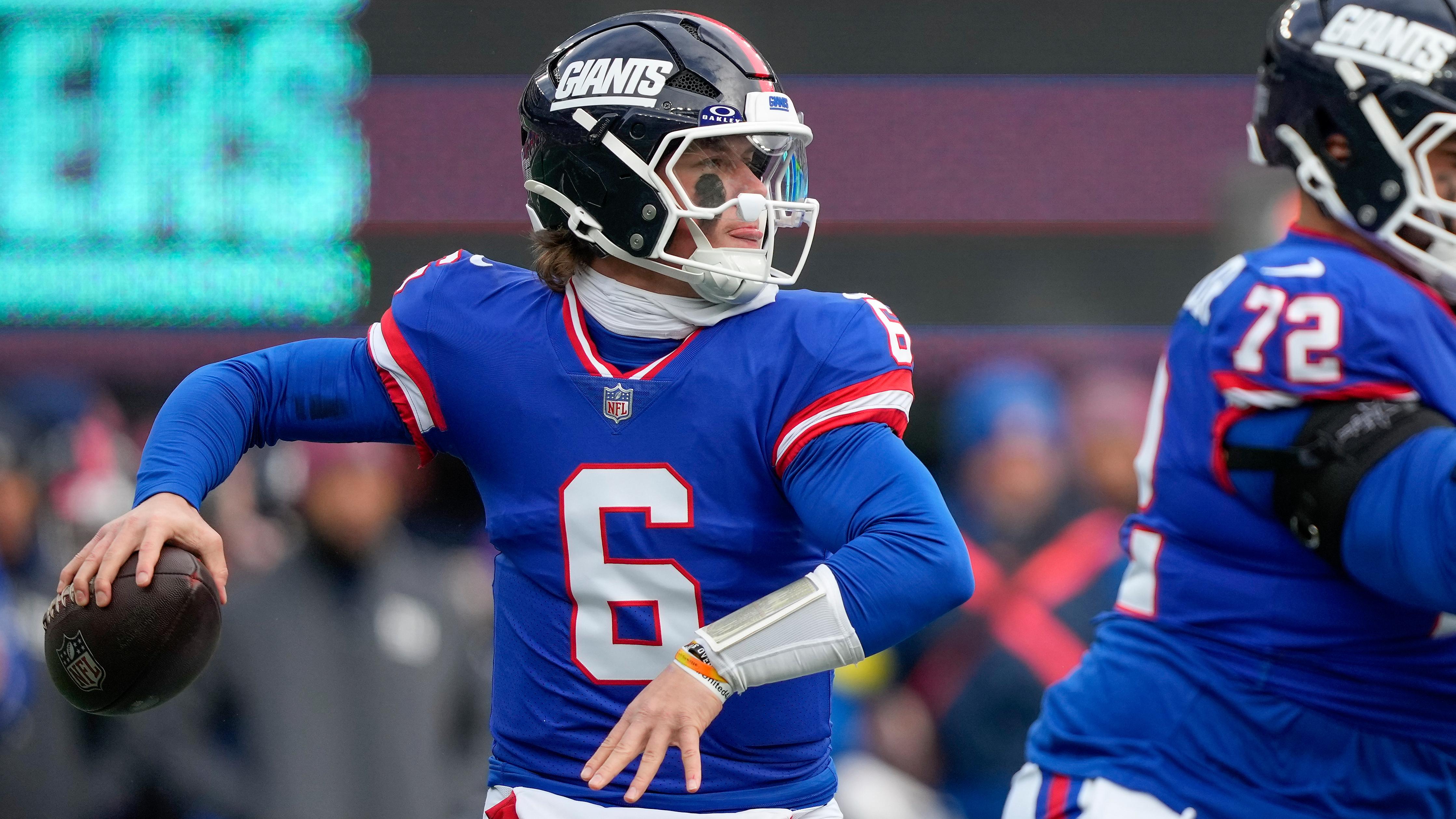 Commanders Giants Football