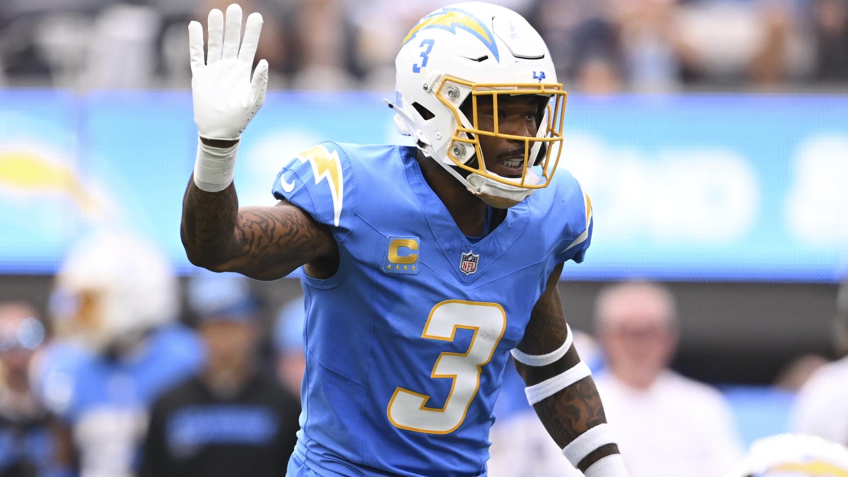 Broncos Chargers Football