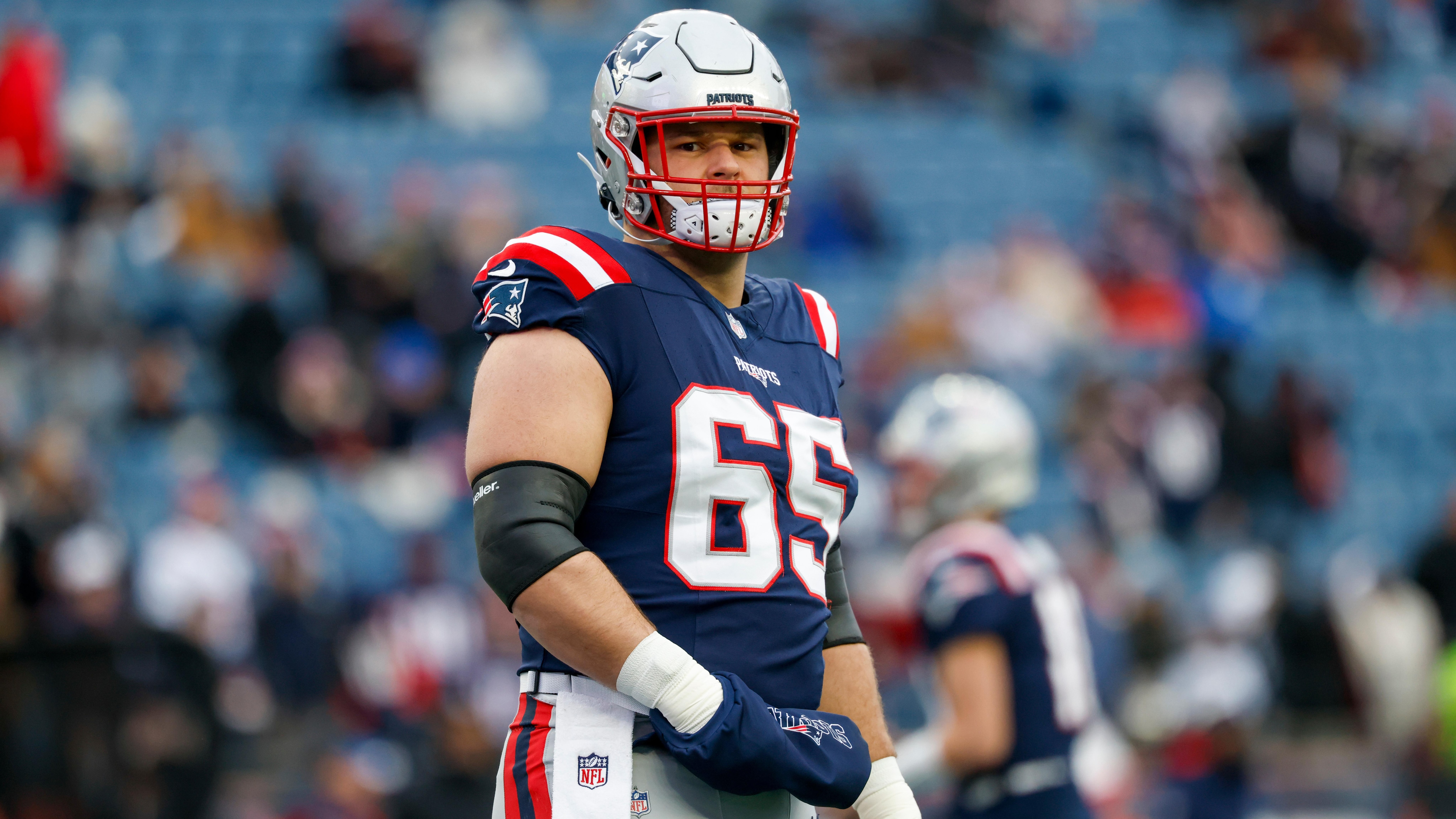Dolphins Patriots Football