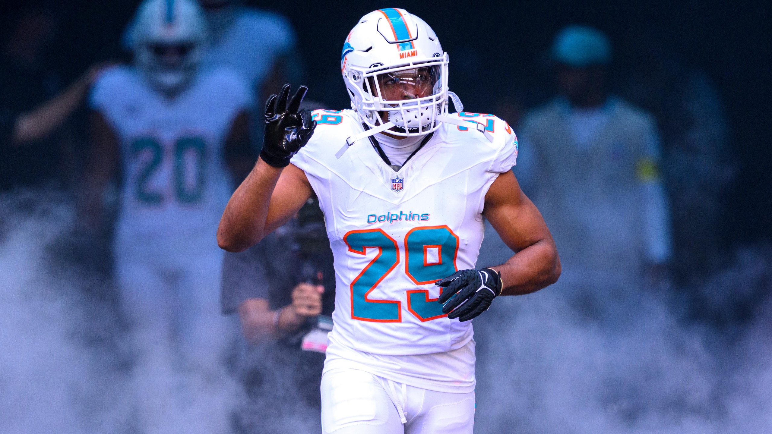 Chargers Dolphins Football