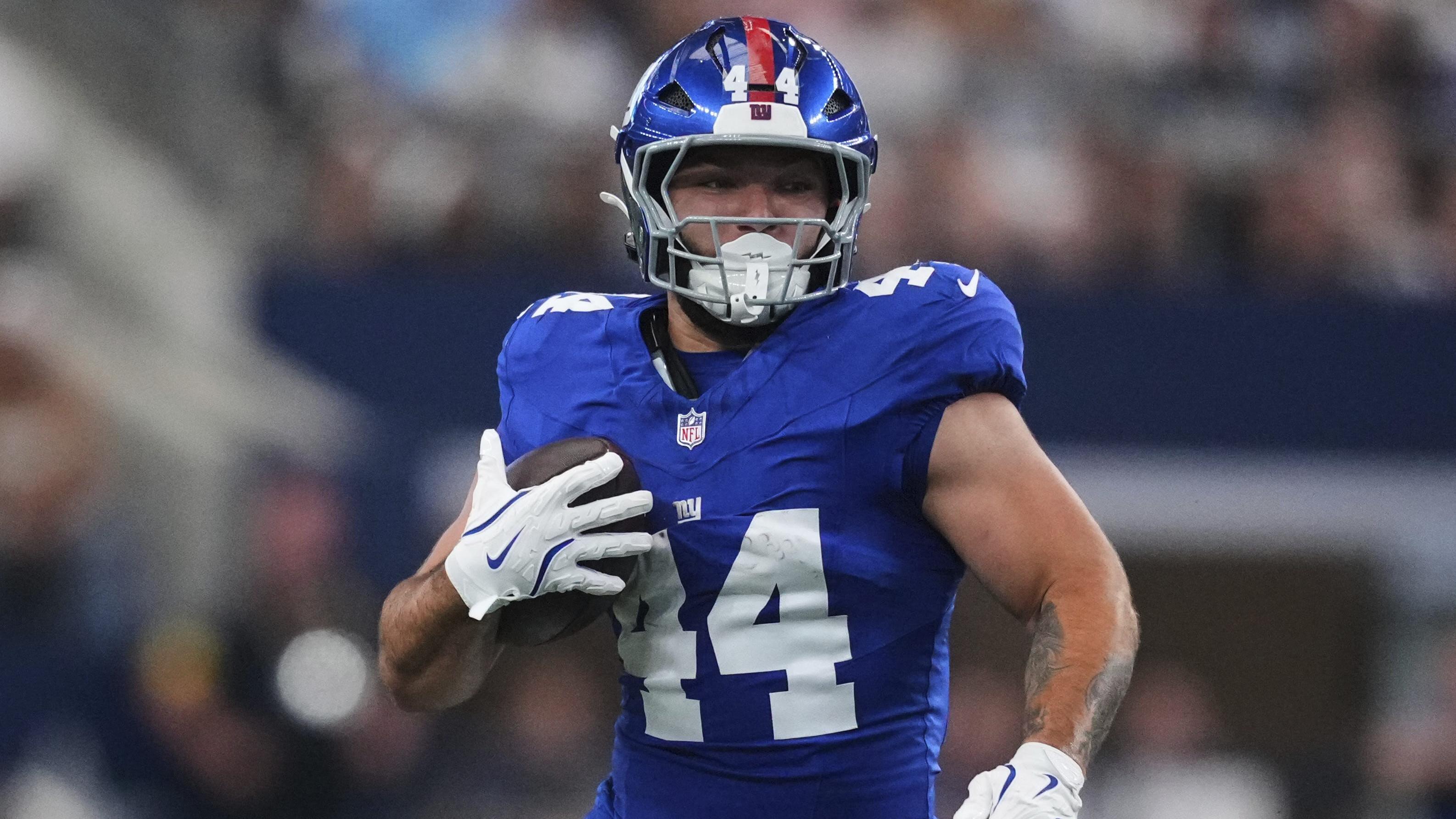 Cam Skattebo’s Fantasy Waiver-Wire Advice After Scoring TD Before Giants’ Tracy Jr.