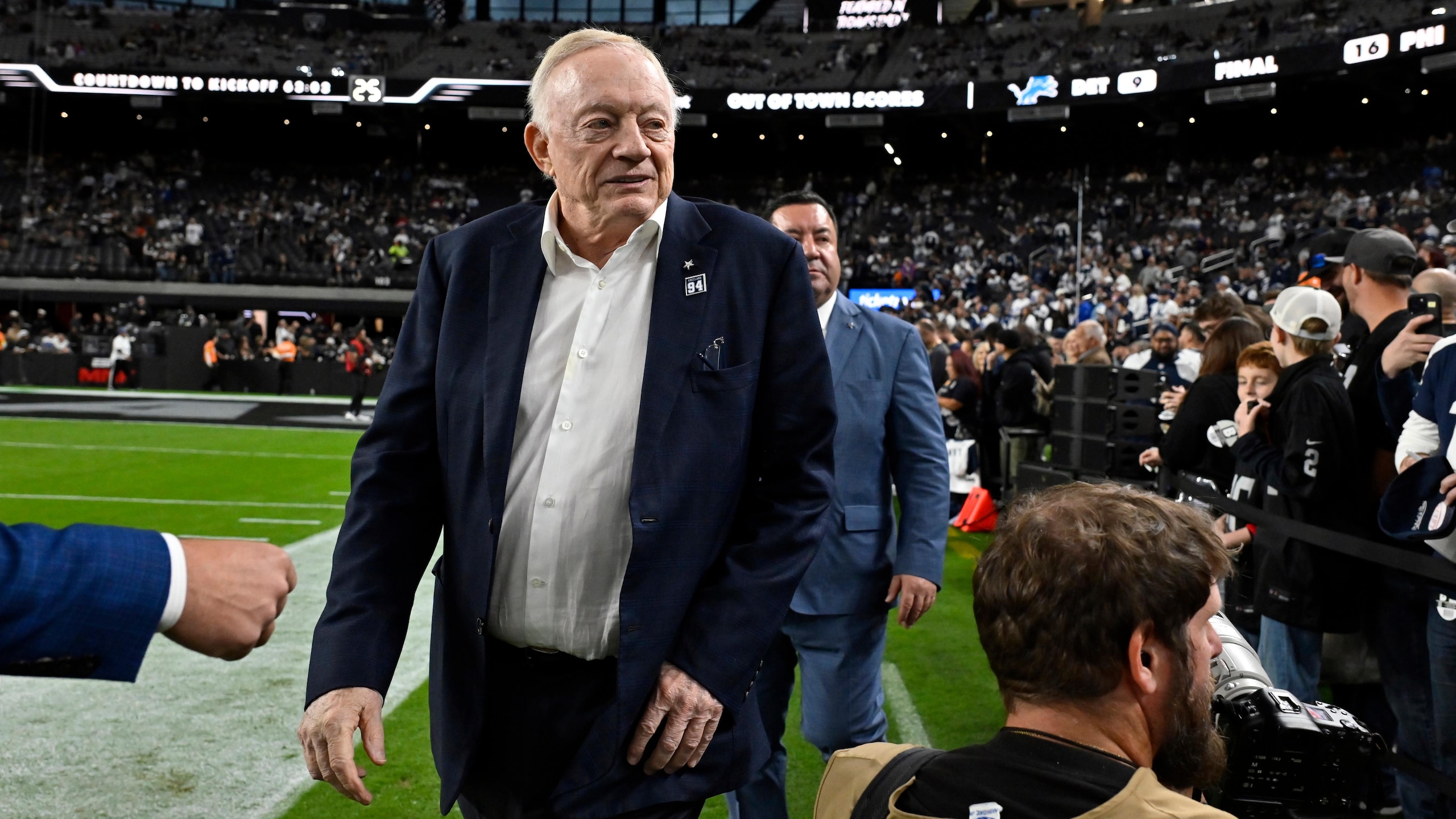 Cowboys Raiders Football
