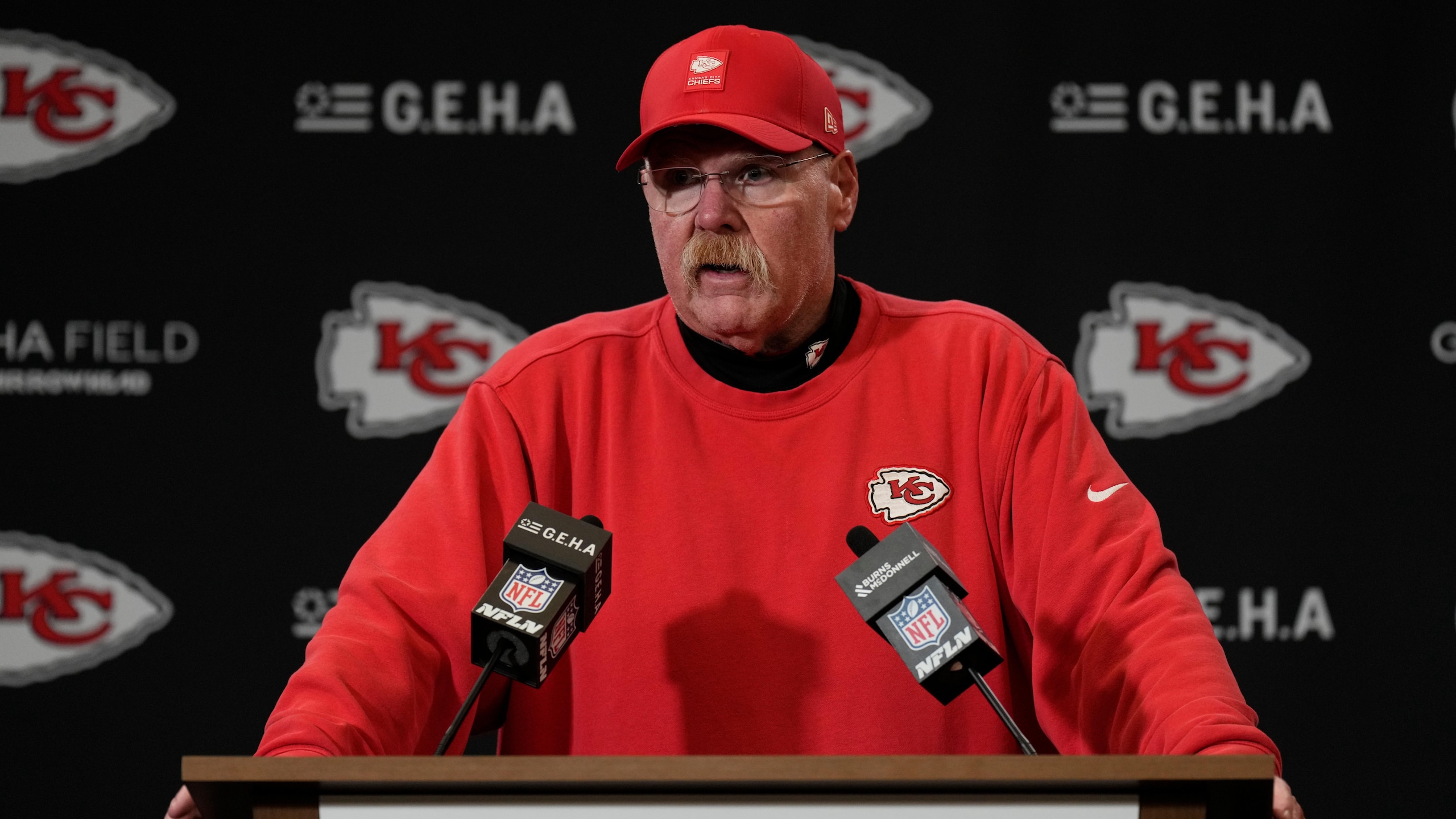 Chargers Chiefs Football