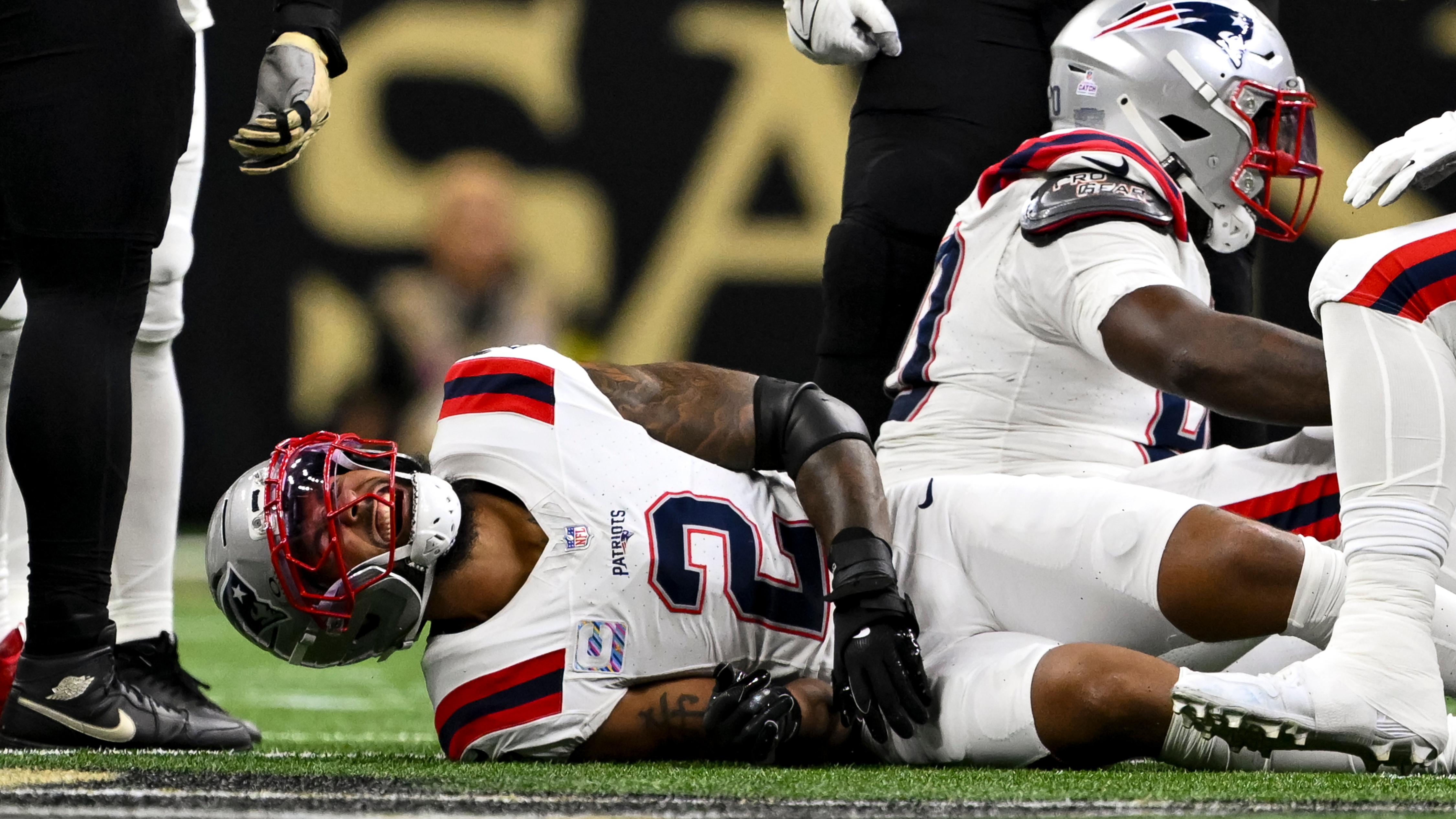 Patriots Saints Football