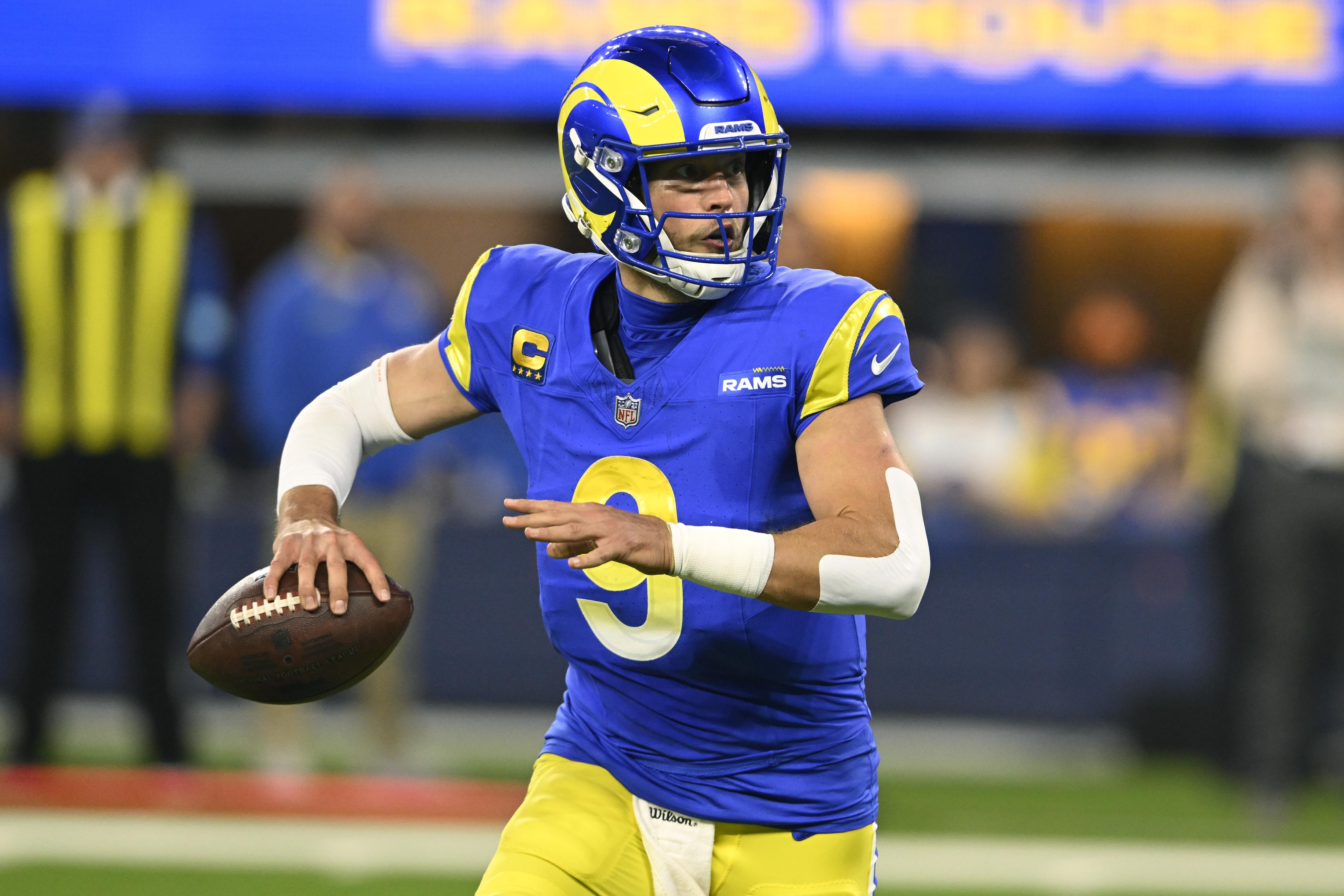 Cardinals Rams Football