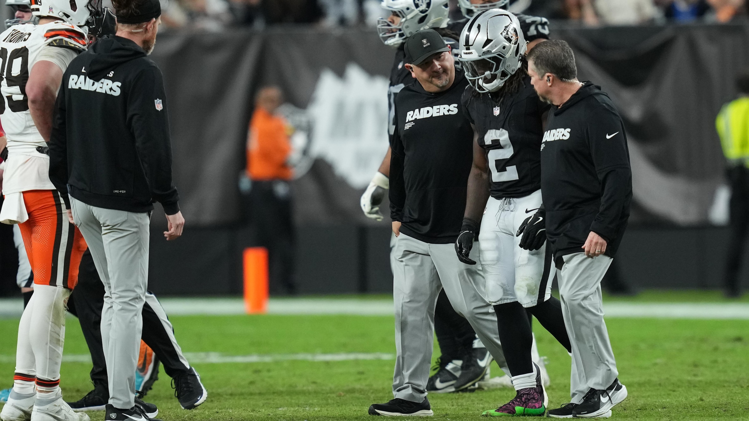 Browns Raiders Football