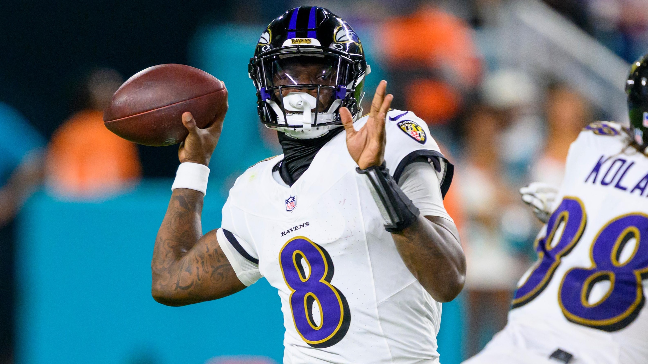 Ravens Dolphins Football