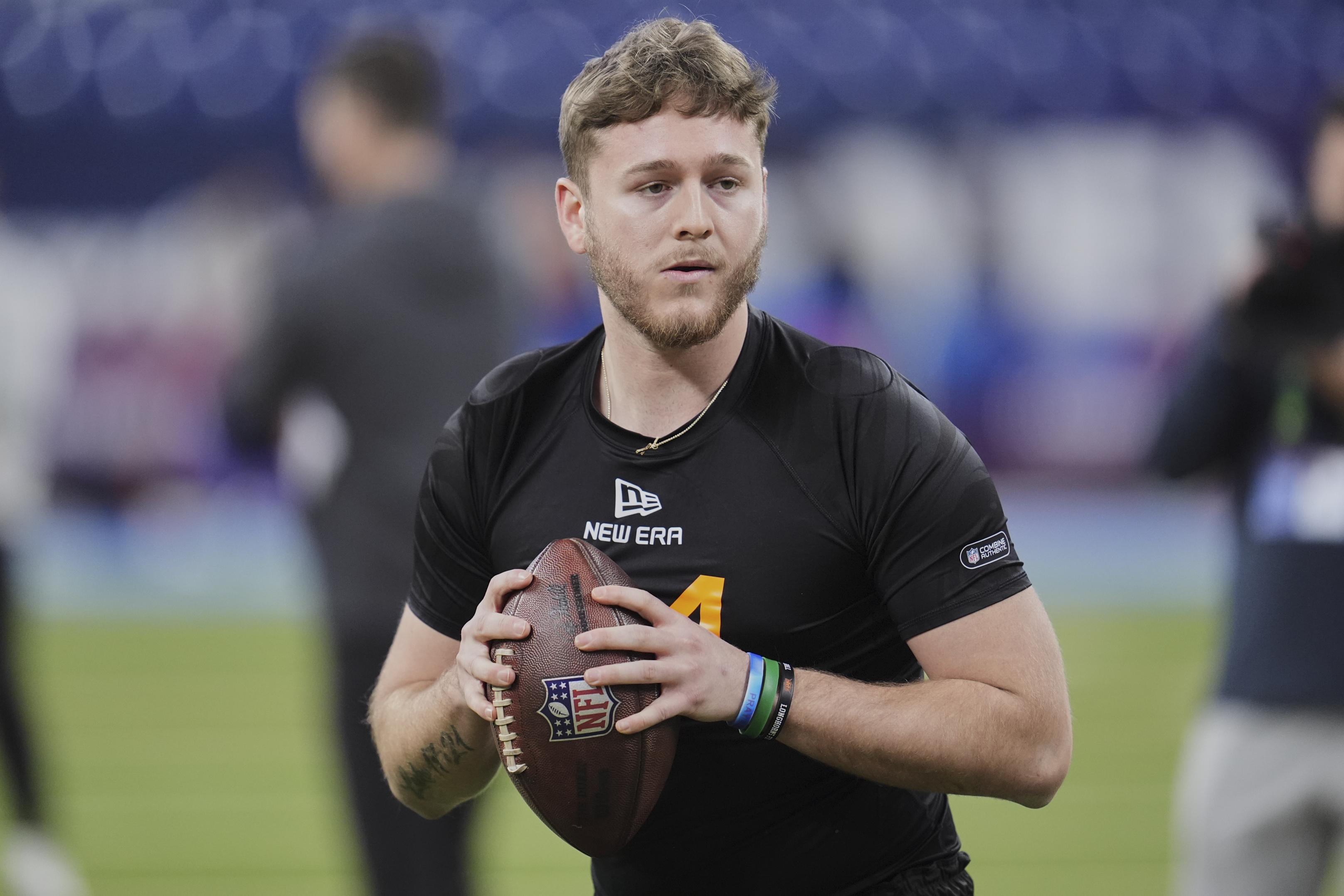 NFL_Combine_Football_13942_323