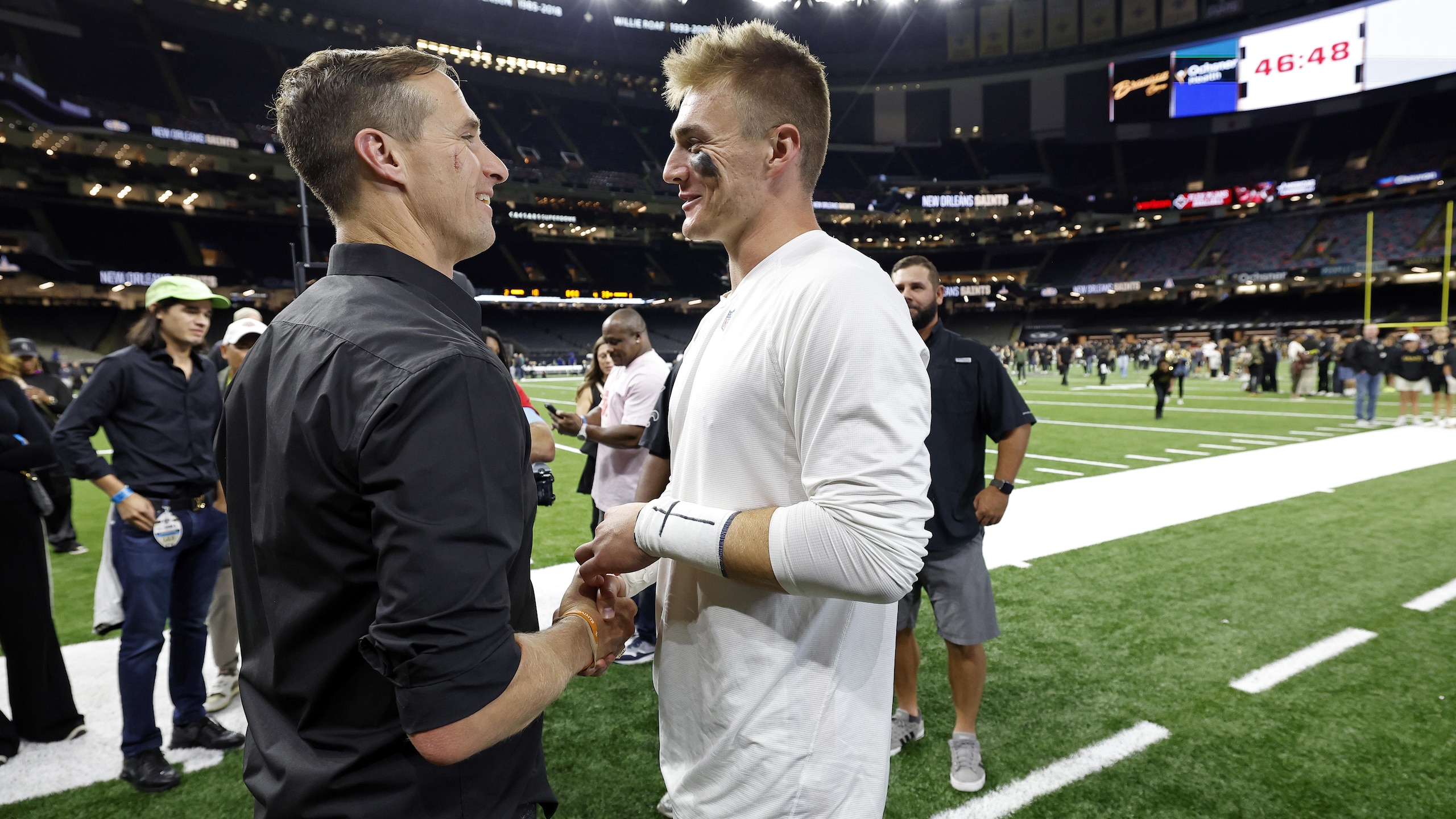 Broncos Saints Football