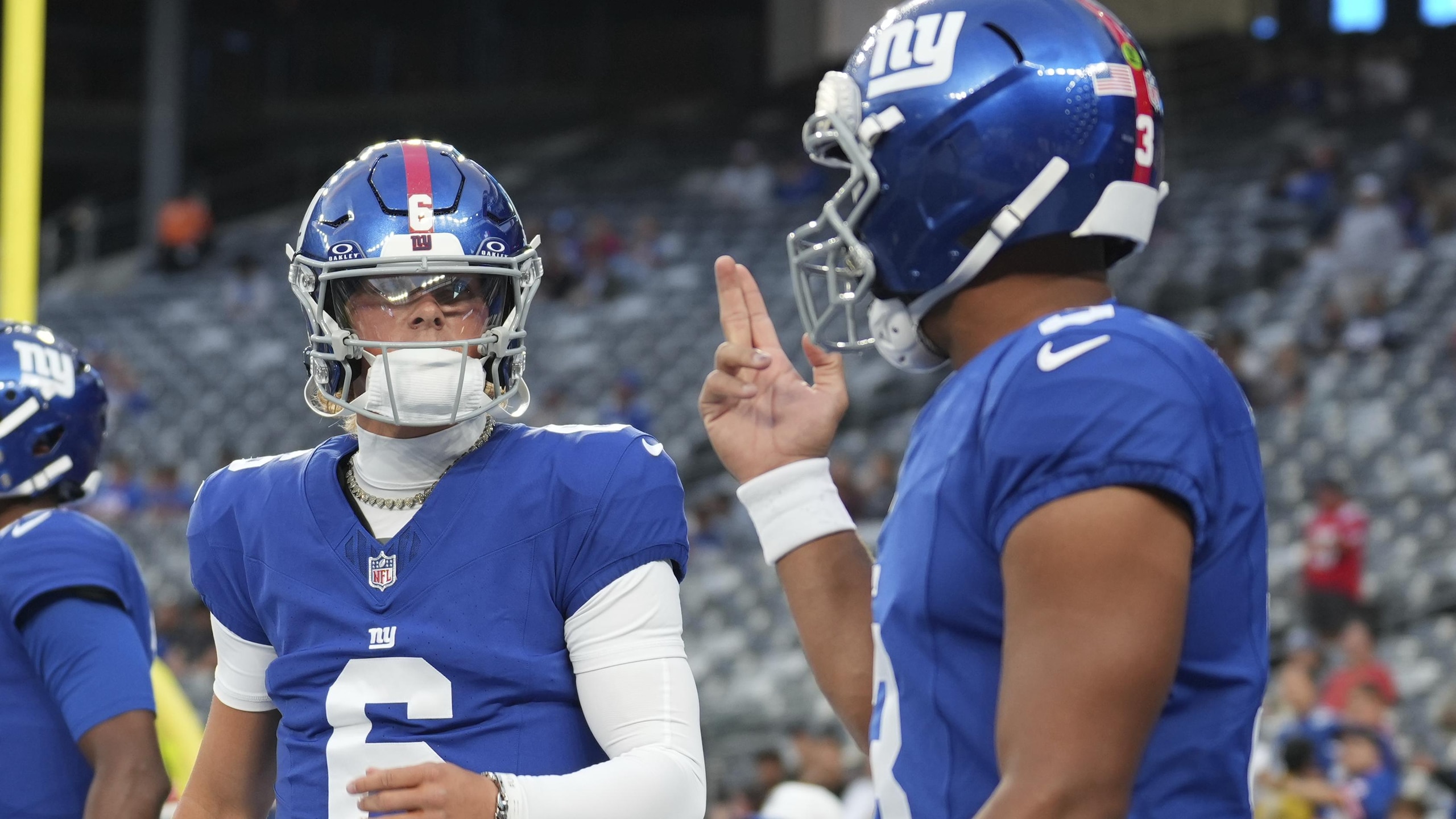 Patriots Giants Football