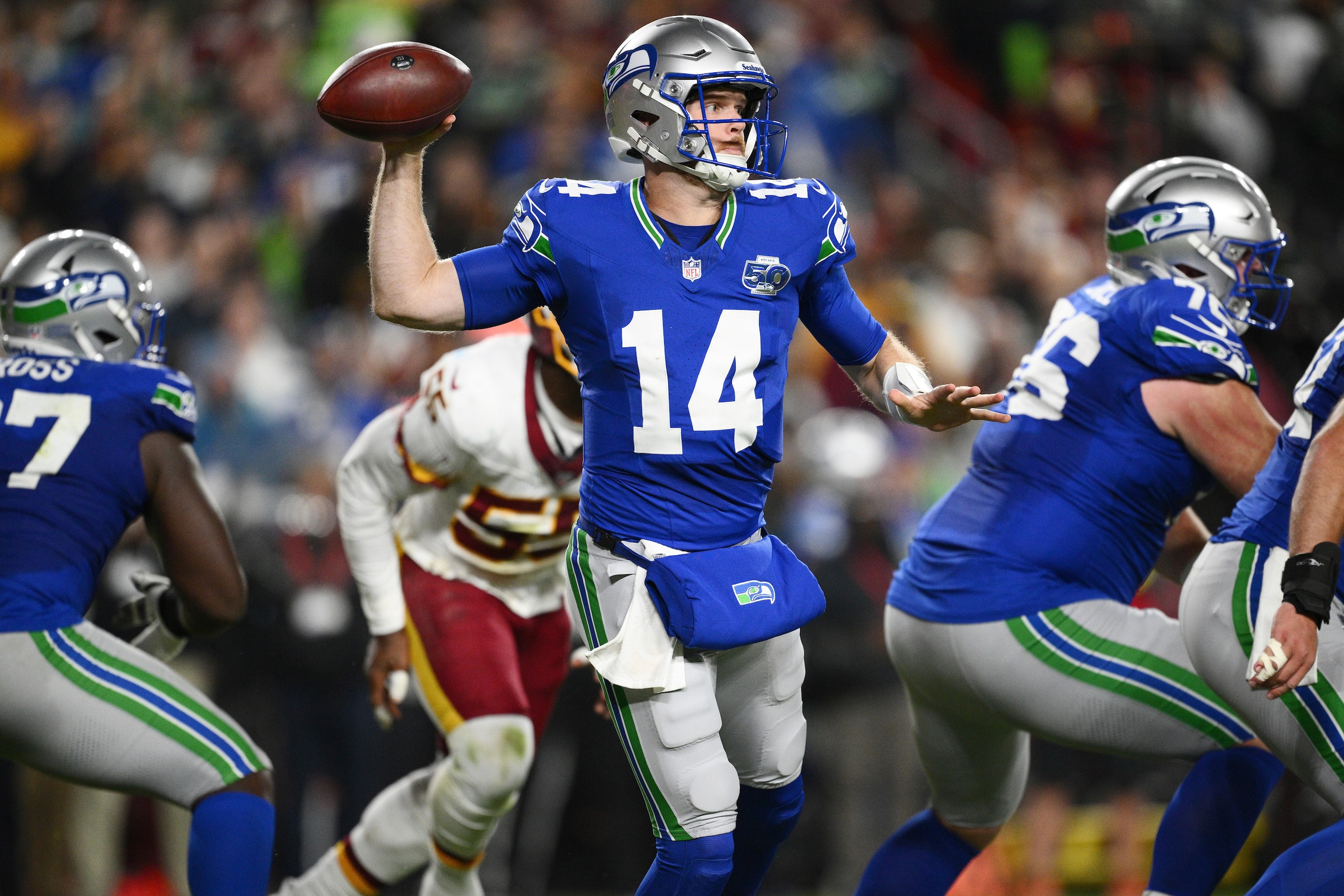 SEAHAWKS-COMMANDERS