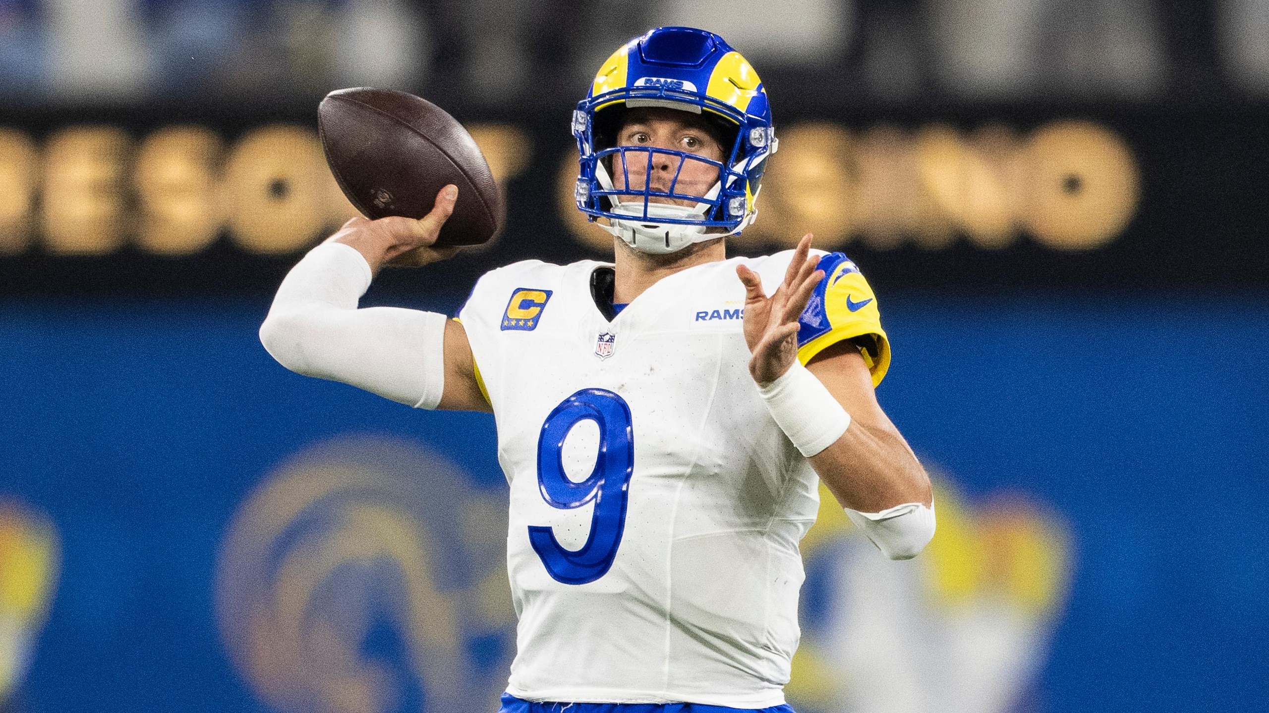 Buccaneers Rams Football