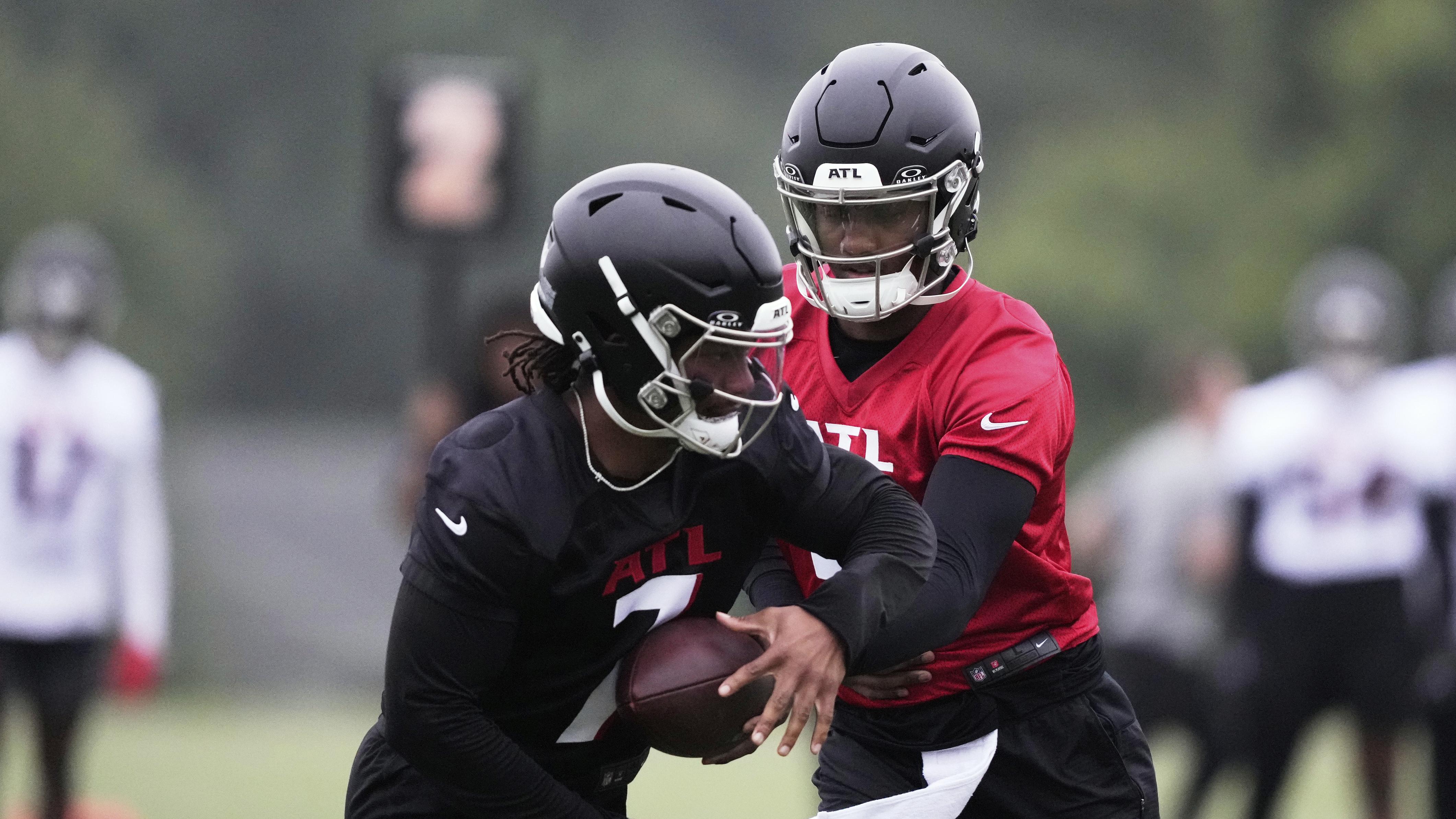 Falcons’ Bijan Robinson Talks Working Out with Christian McCaffrey After Viral Photo