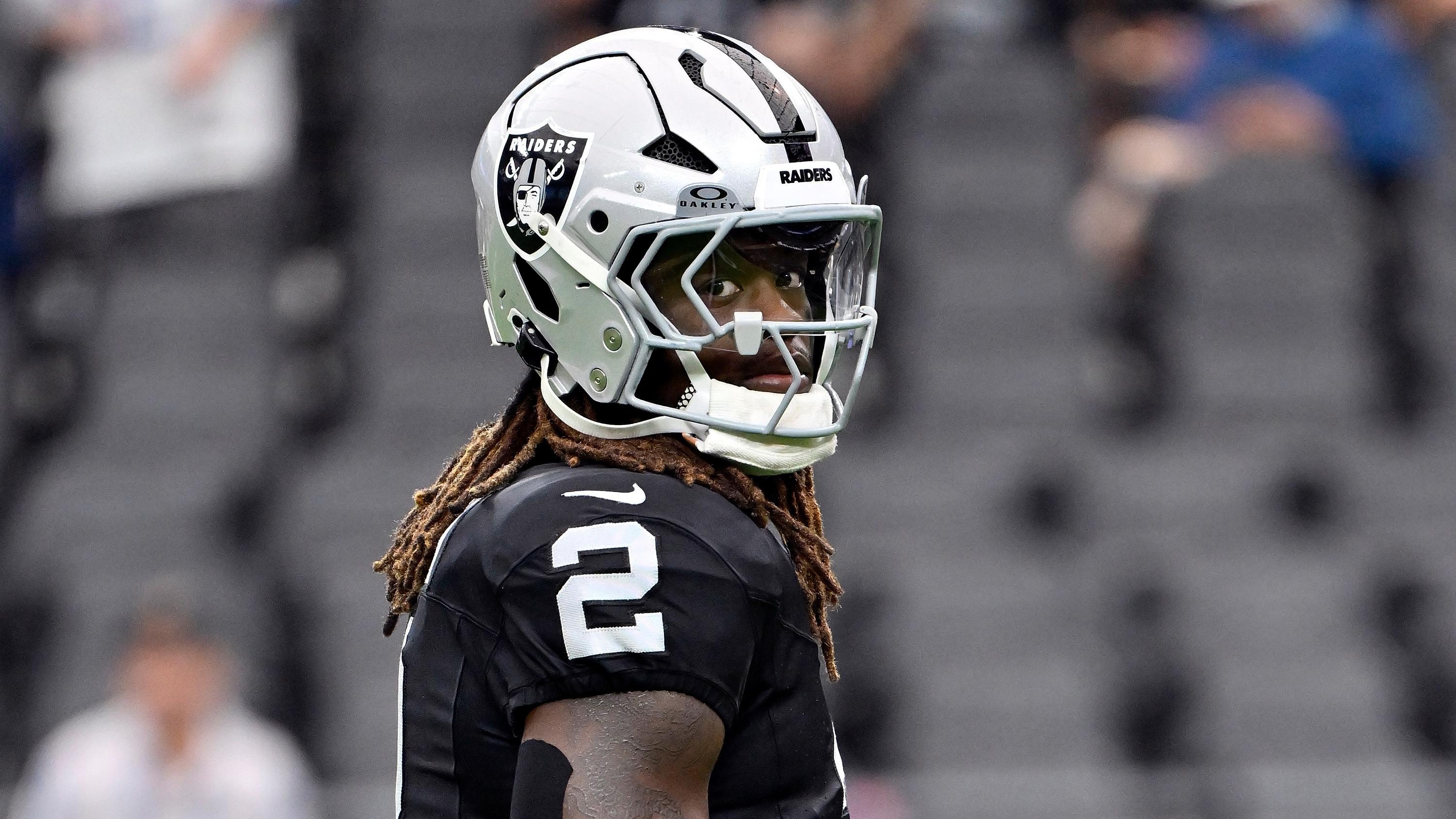 Titans Raiders Football