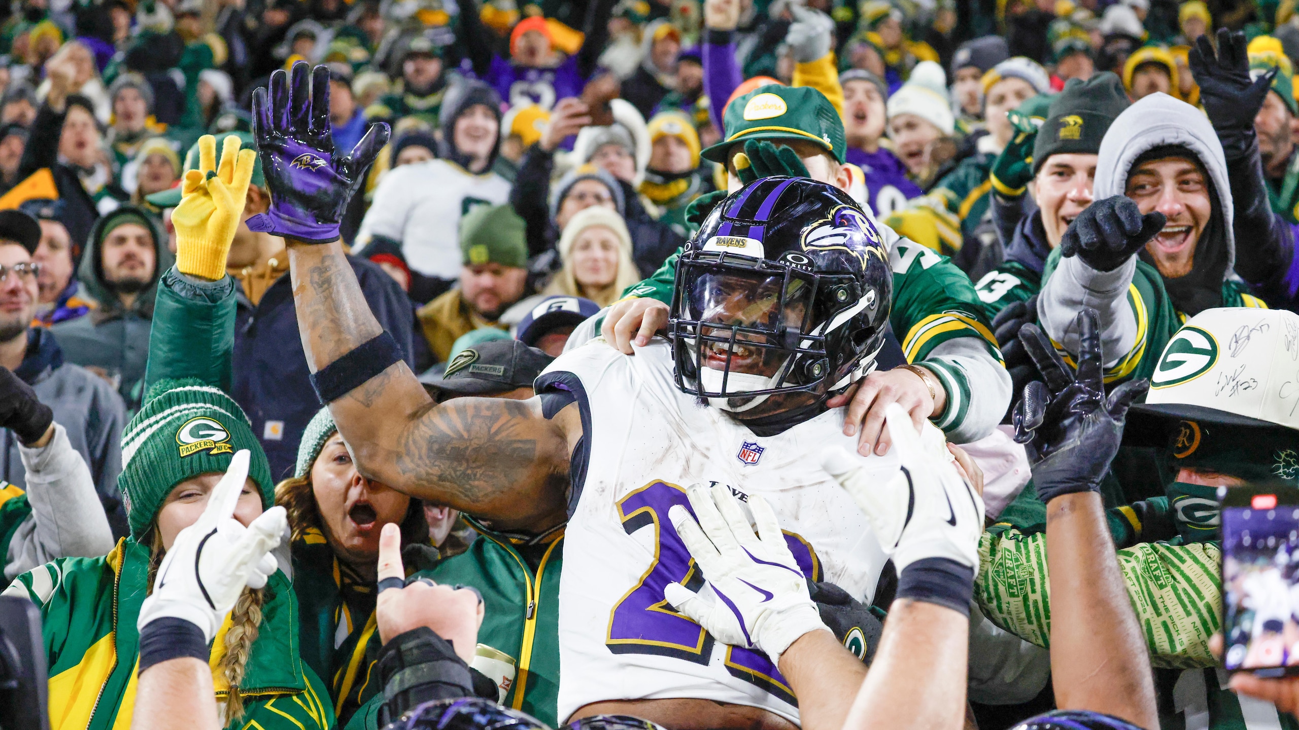 Ravens Packers Football