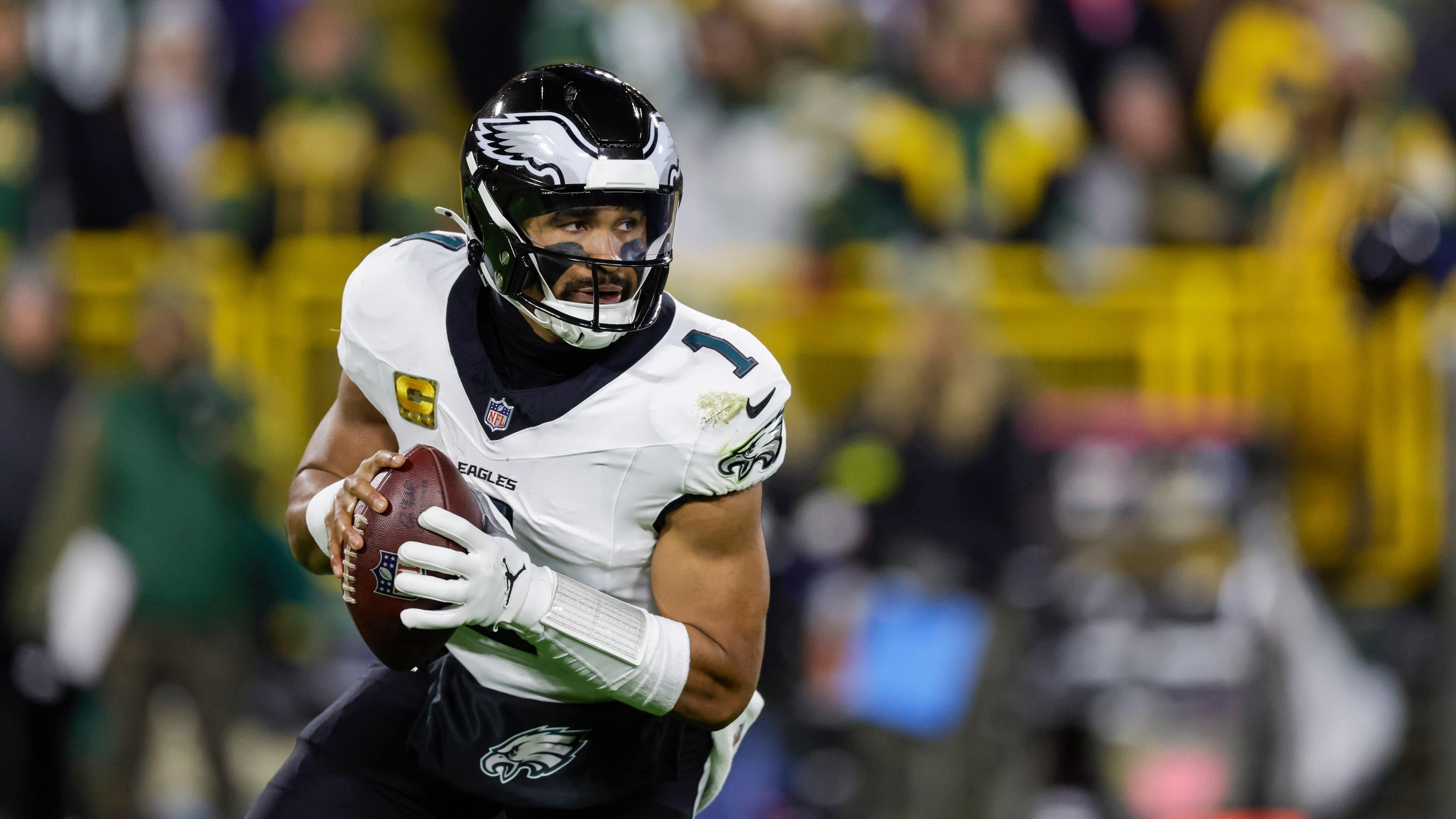 Eagles Packers Football