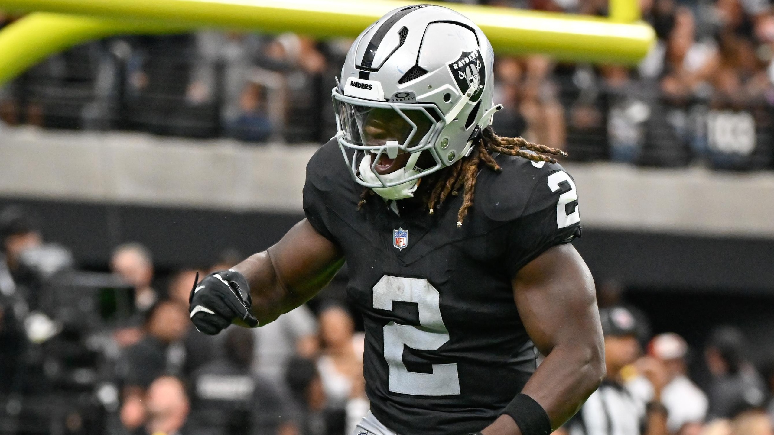 Bears Raiders Football