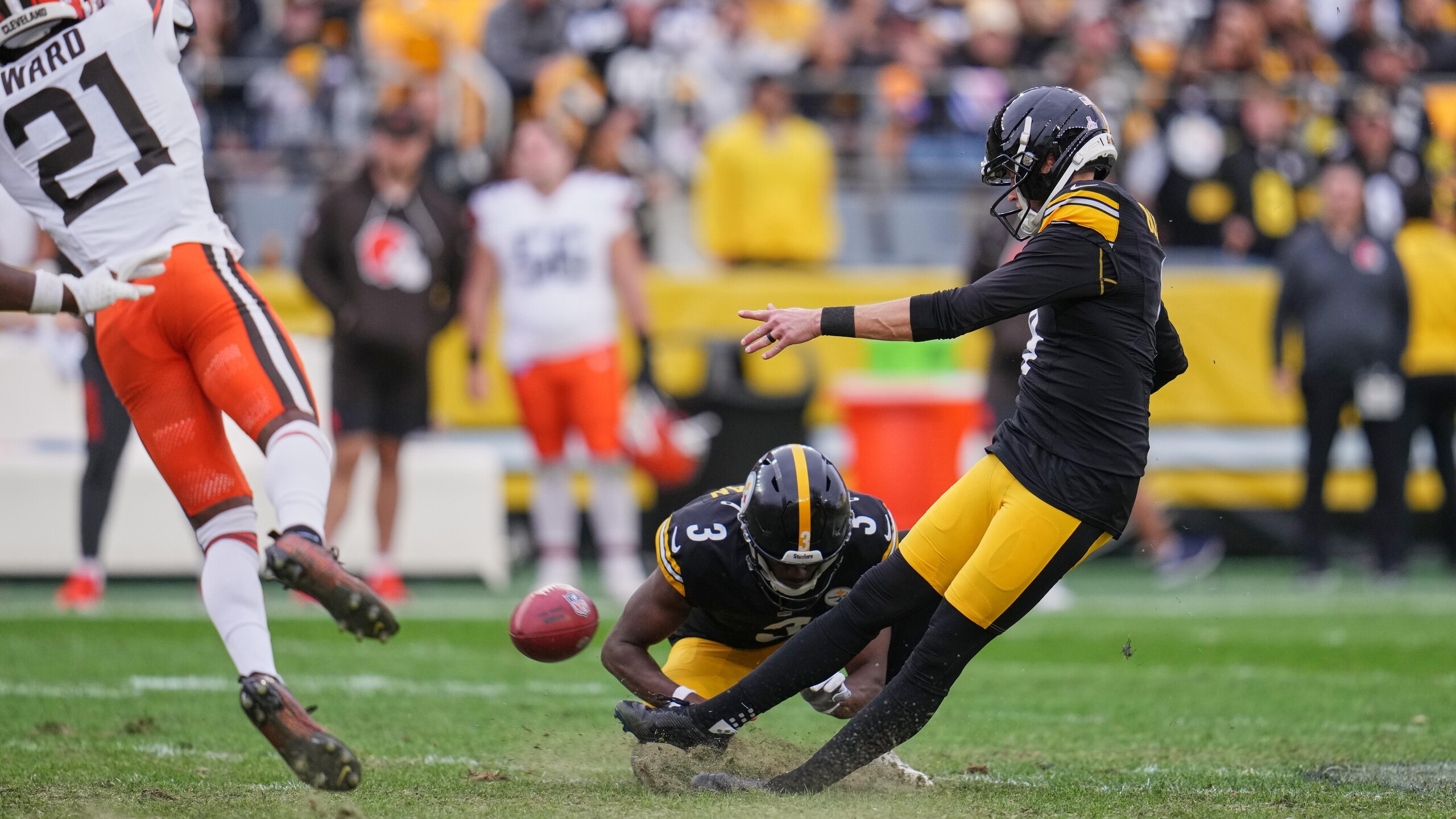 Browns Steelers Football