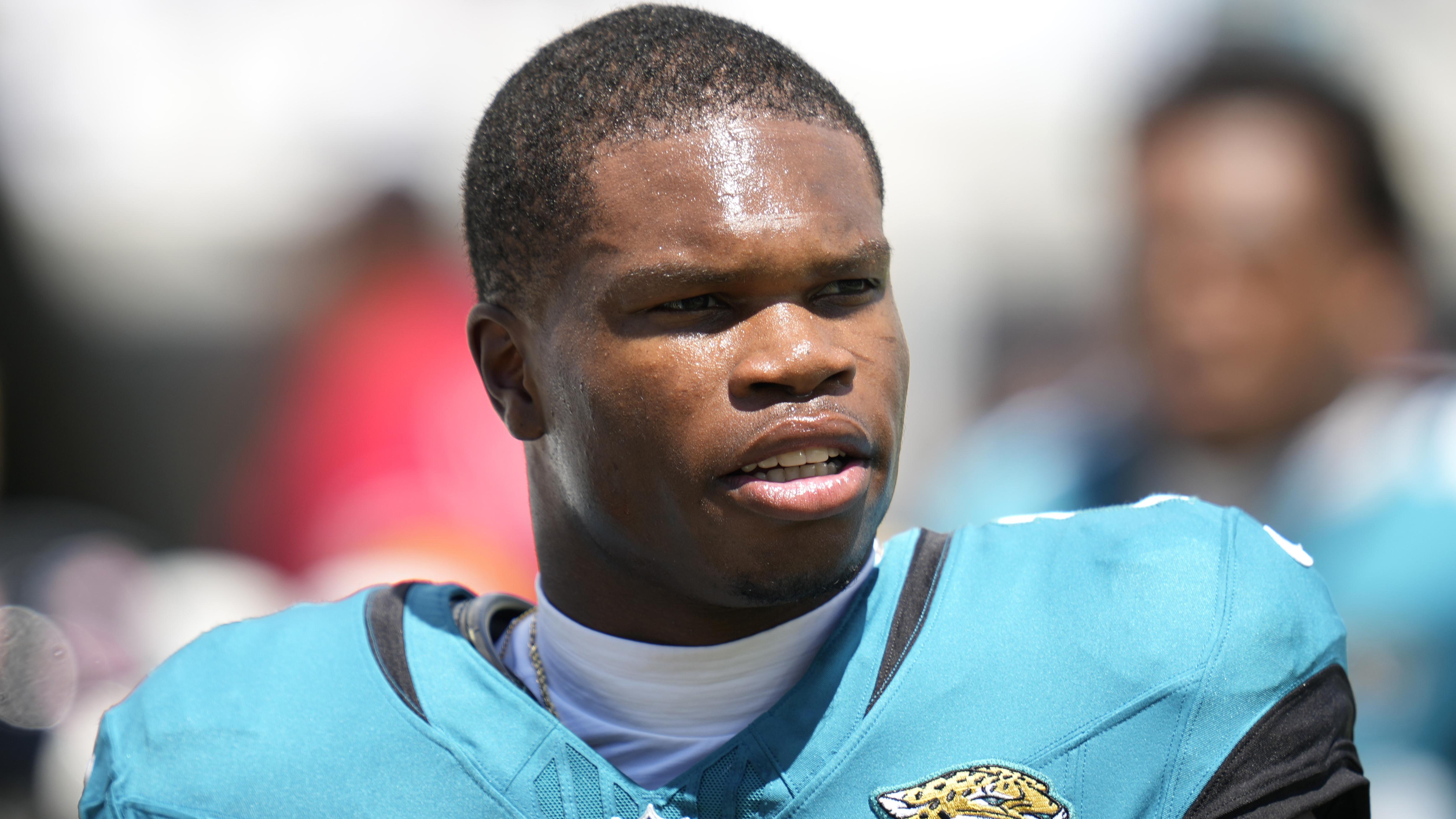 Travis Hunter Explains Getting Haircut for Historic NFL Debut, ‘Time to Let It Go’