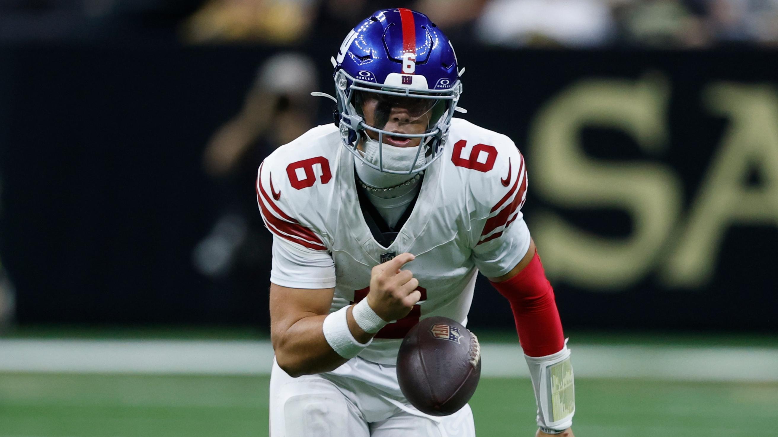 Giants Saints Football