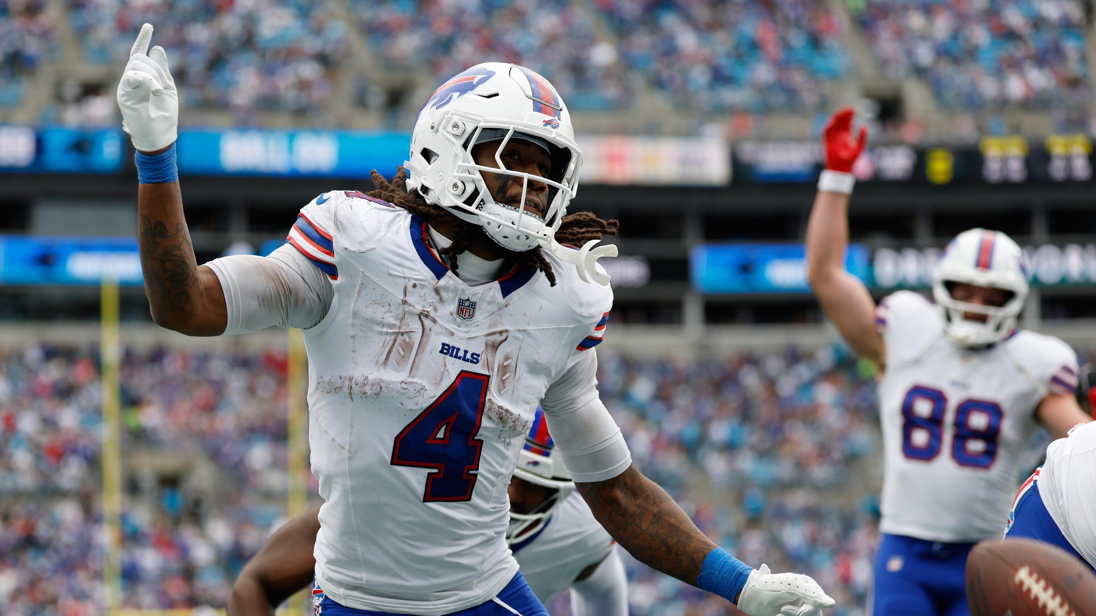 Colts, Patriots, Eagles, and Broncos Shine in Week 8