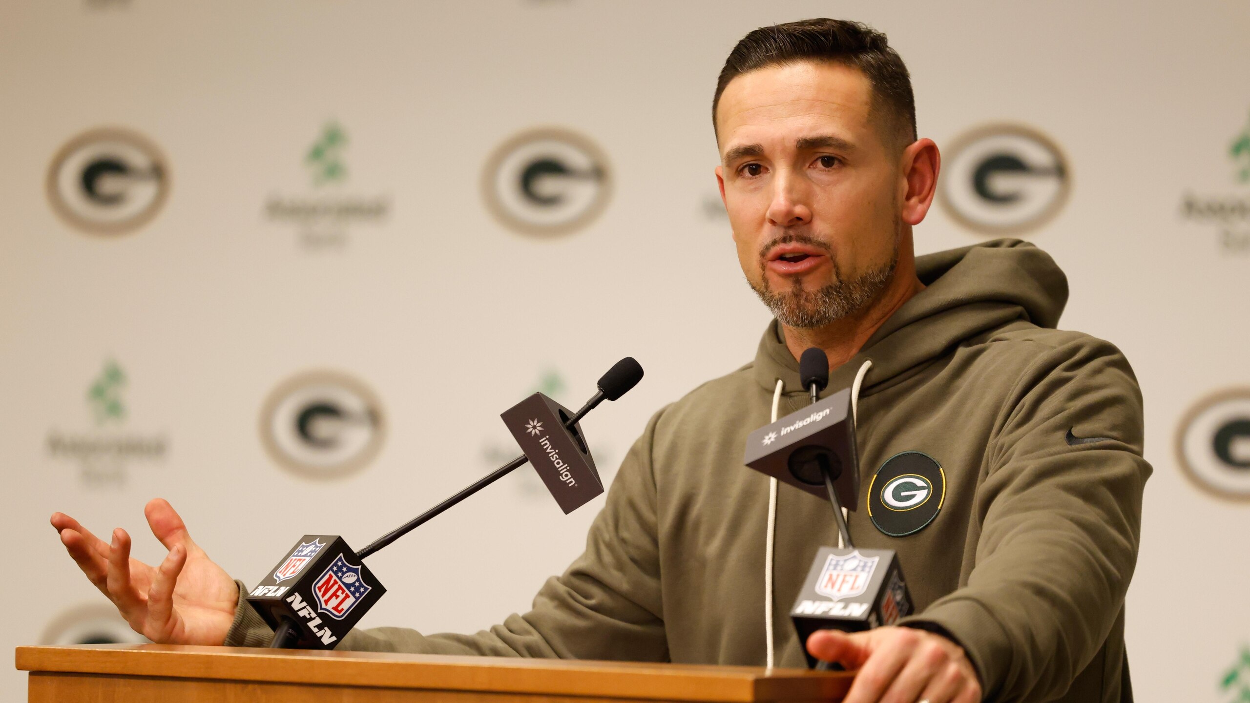 Eagles Packers Football