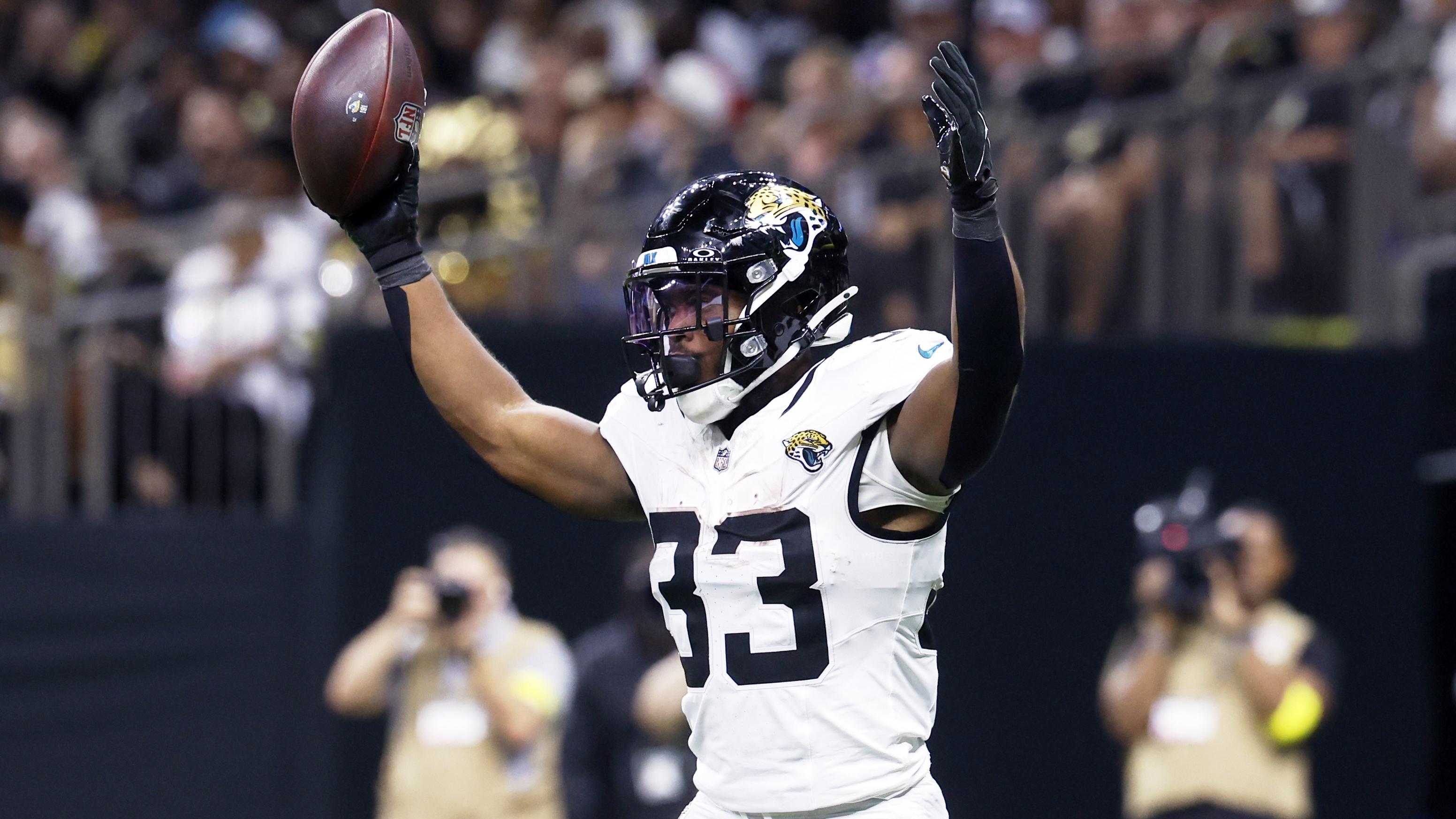 Jaguars Saints Football