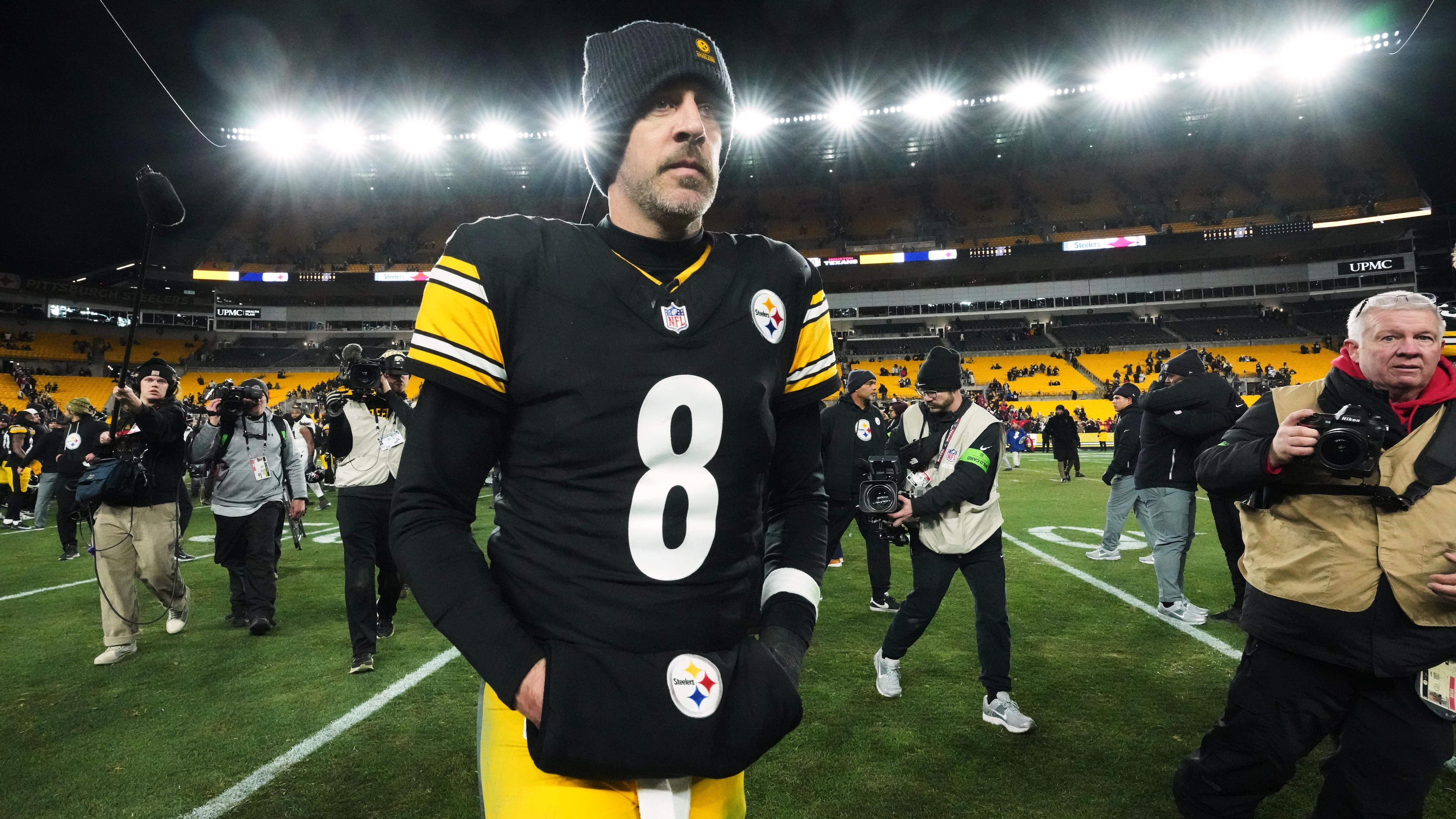 Latest Aaron Rodgers Rumors on Steelers, NFL Retirement After Mike Tomlin Steps Down as HC