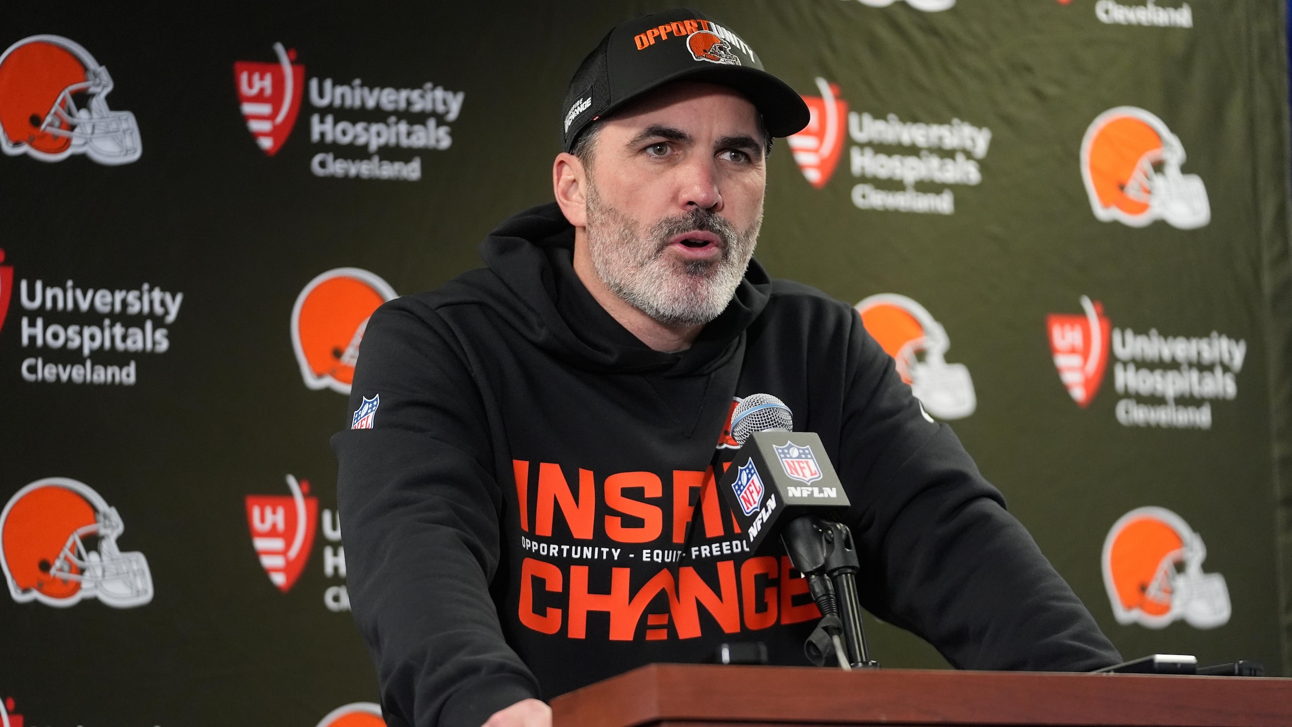 Browns Bears Football