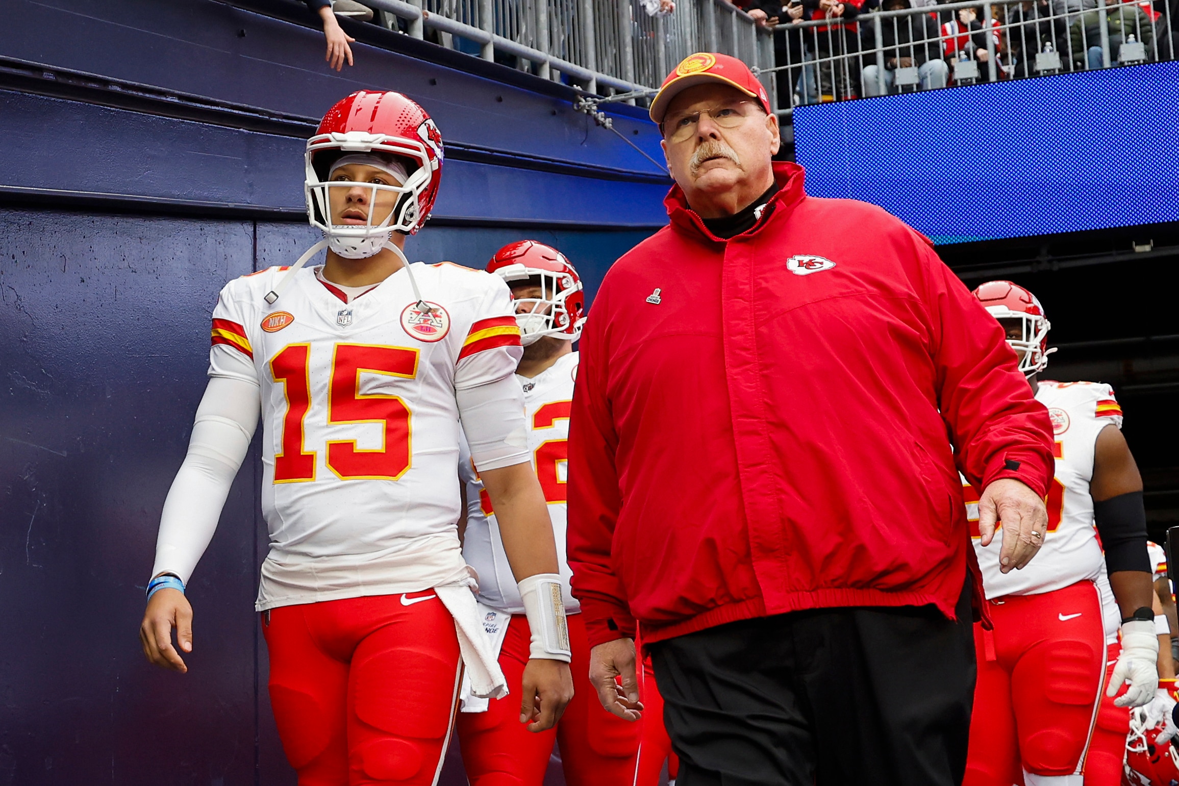 Chiefs Patriots Football