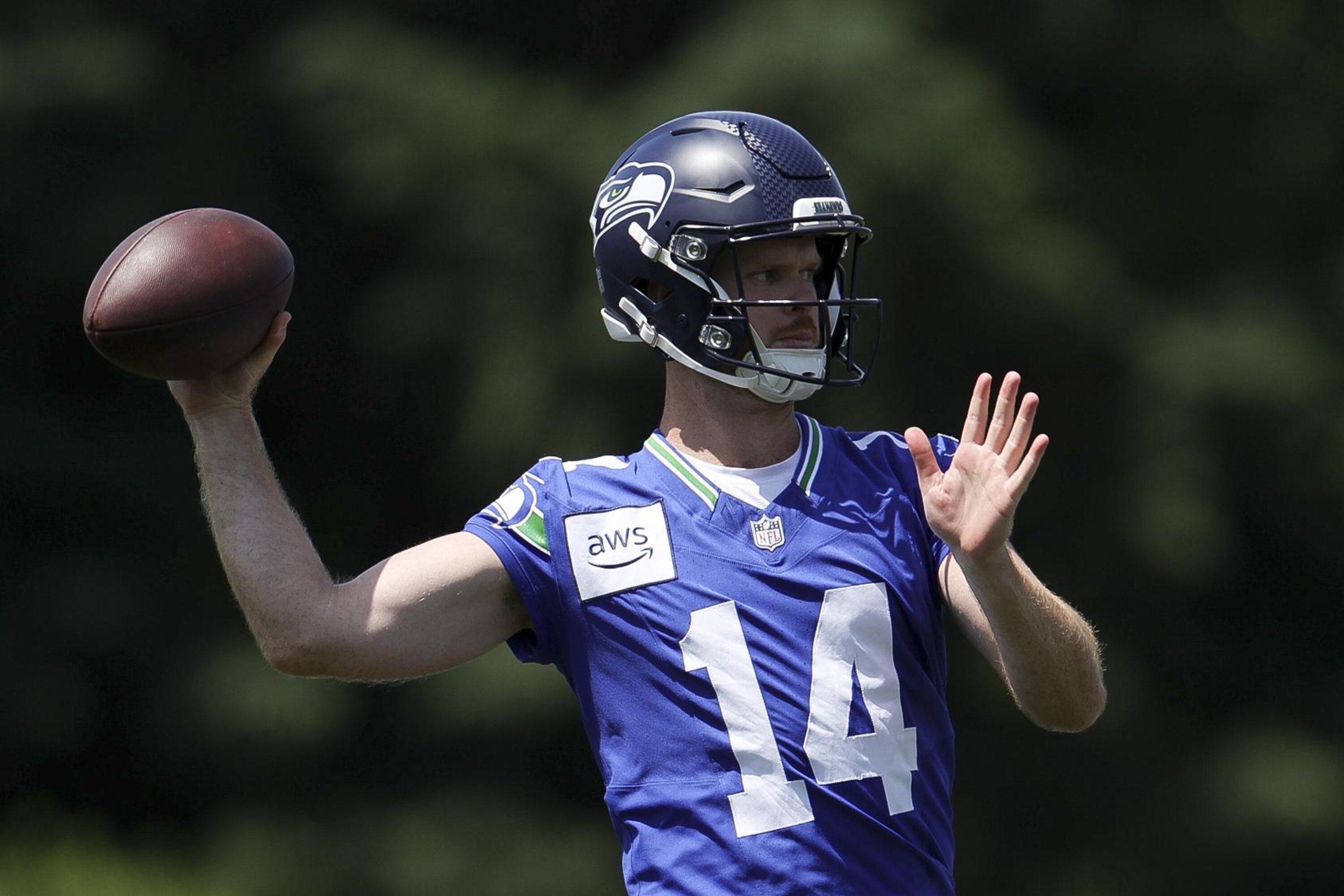 Tom Brady Reportedly Wasn't 'In Favor' of Raiders Signing Sam Darnold to Contract
