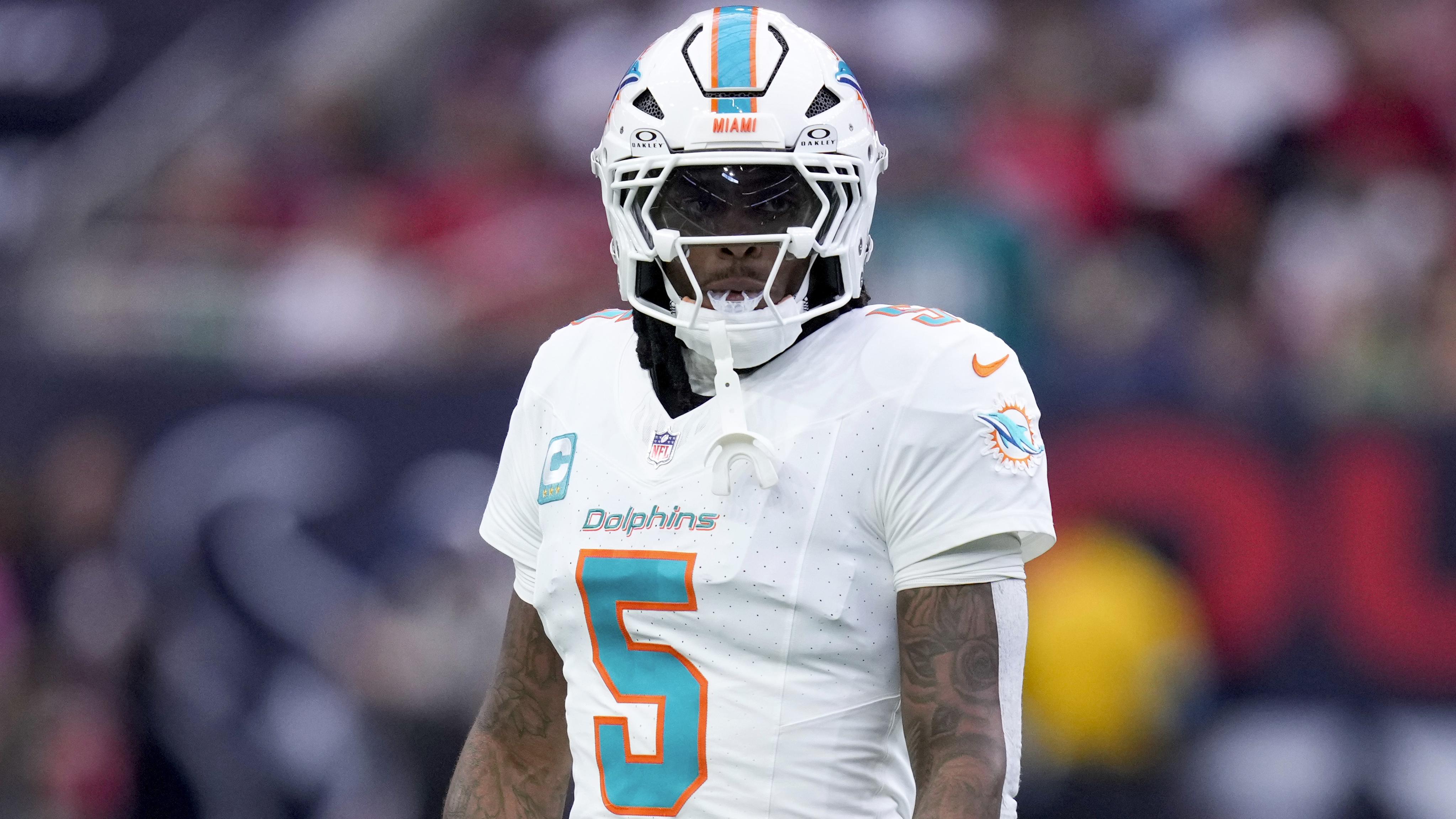 Dolphins-Ramsey Football
