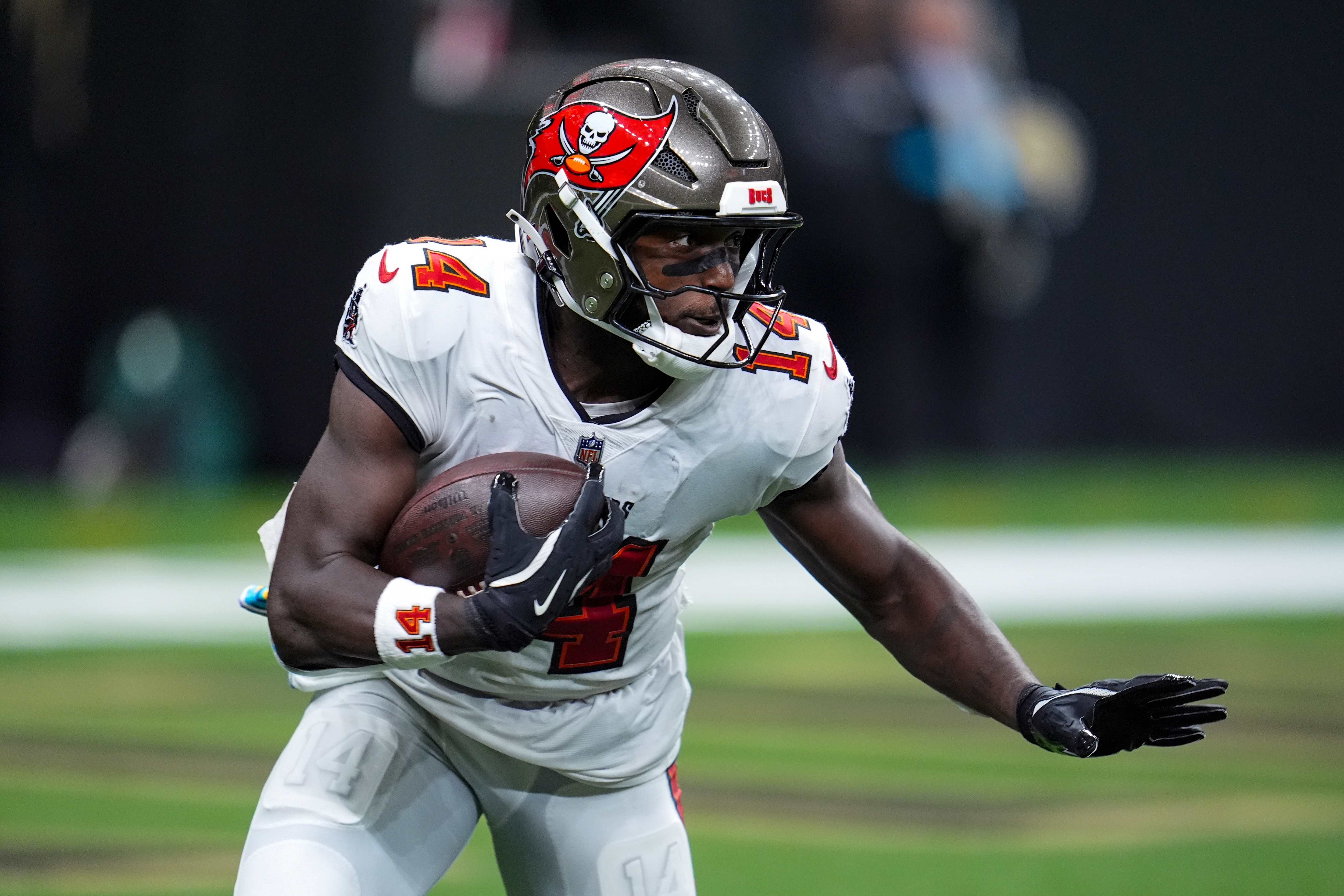 Buccaneers Saints Football