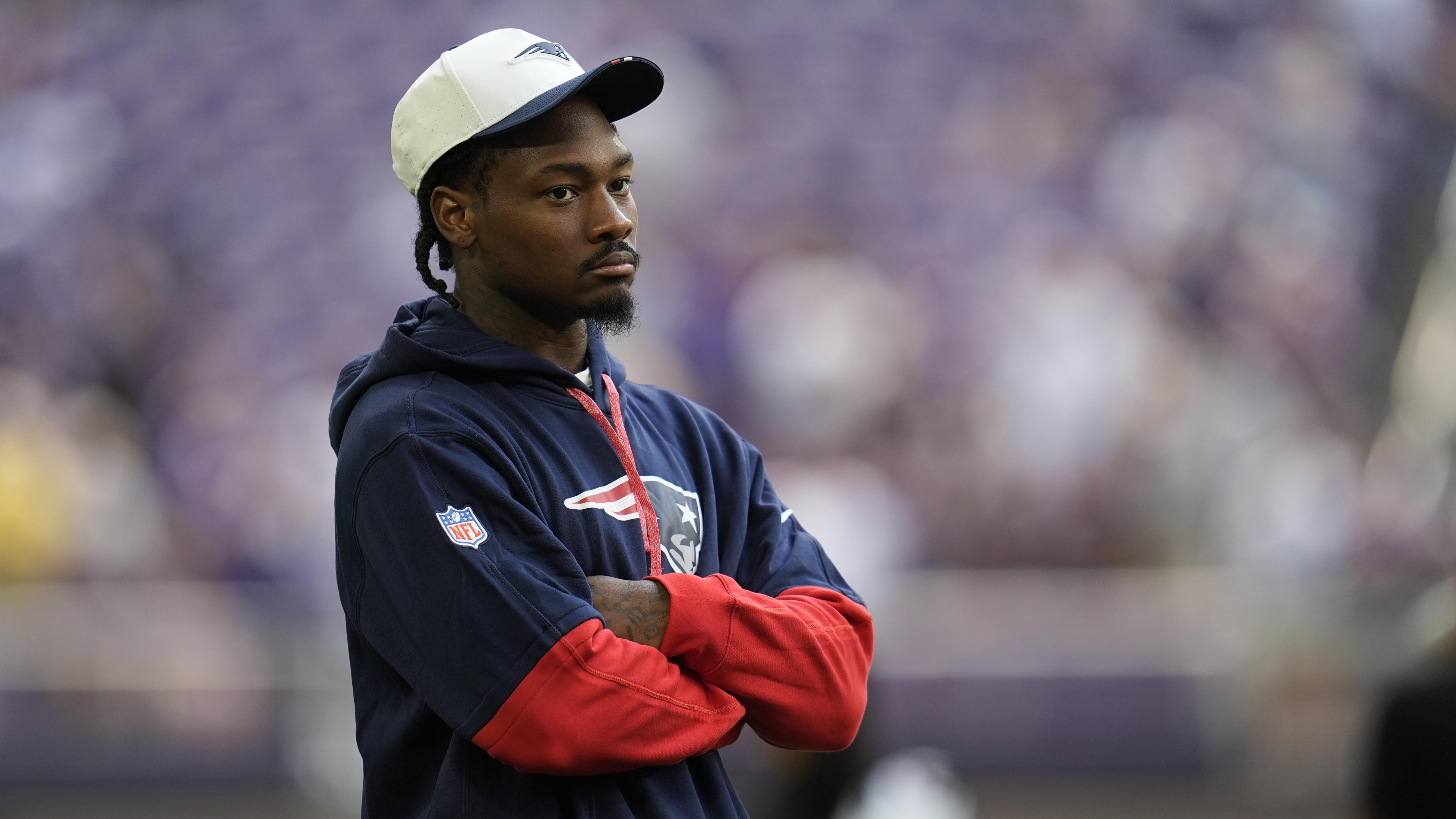Stefon Diggs Expected to Play for Patriots vs. Raiders After Injury Rehab, Vrabel Says