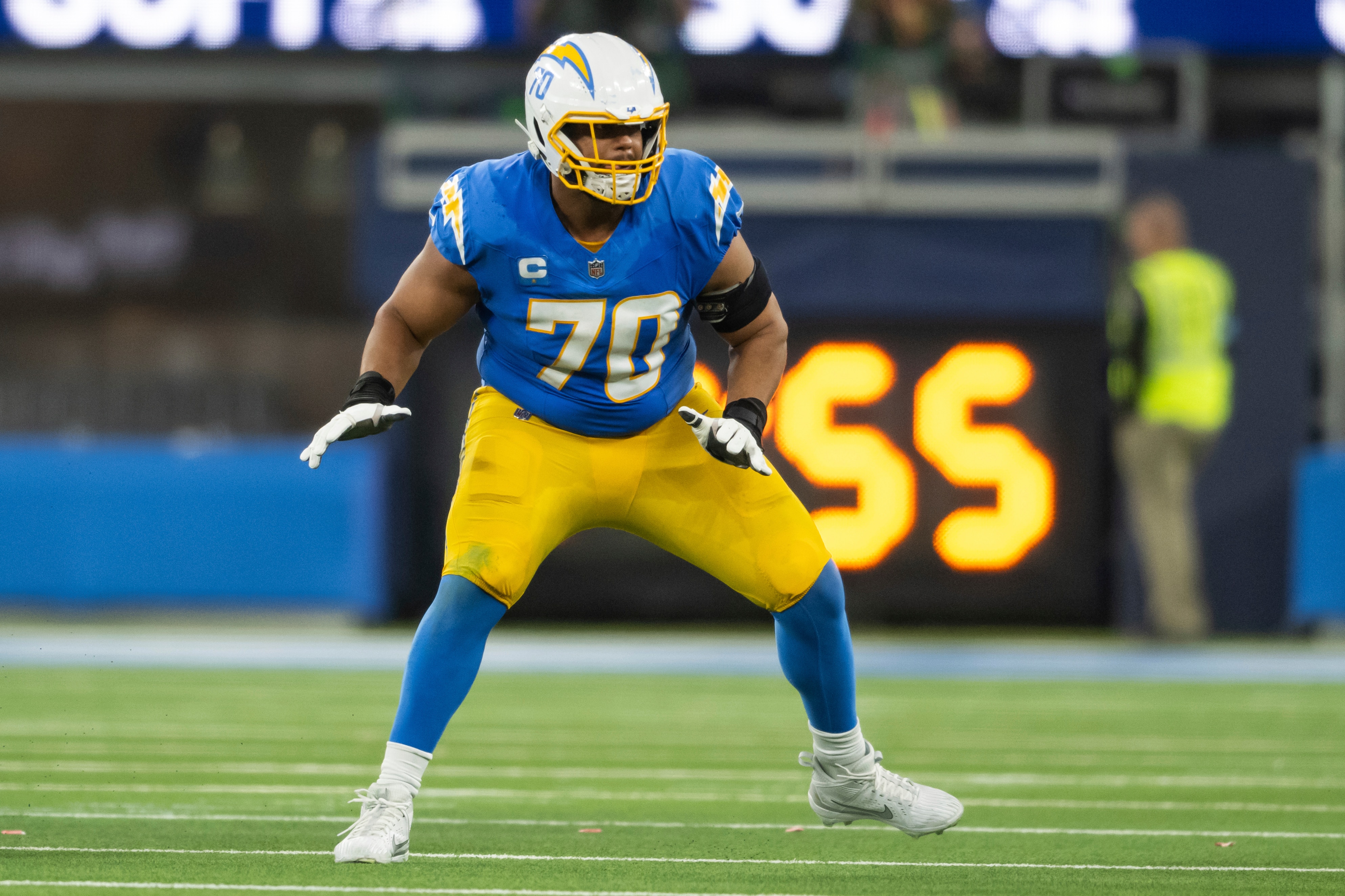 Broncos Chargers Football