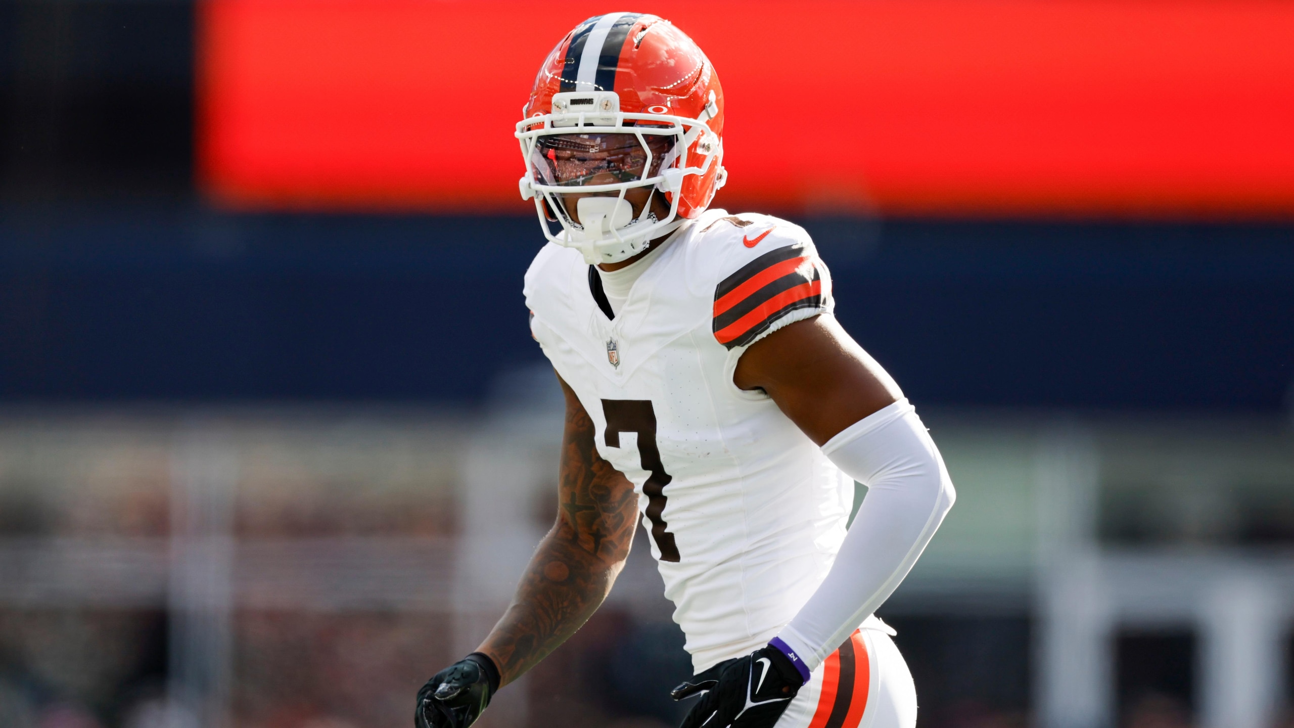 Browns Patriots Football
