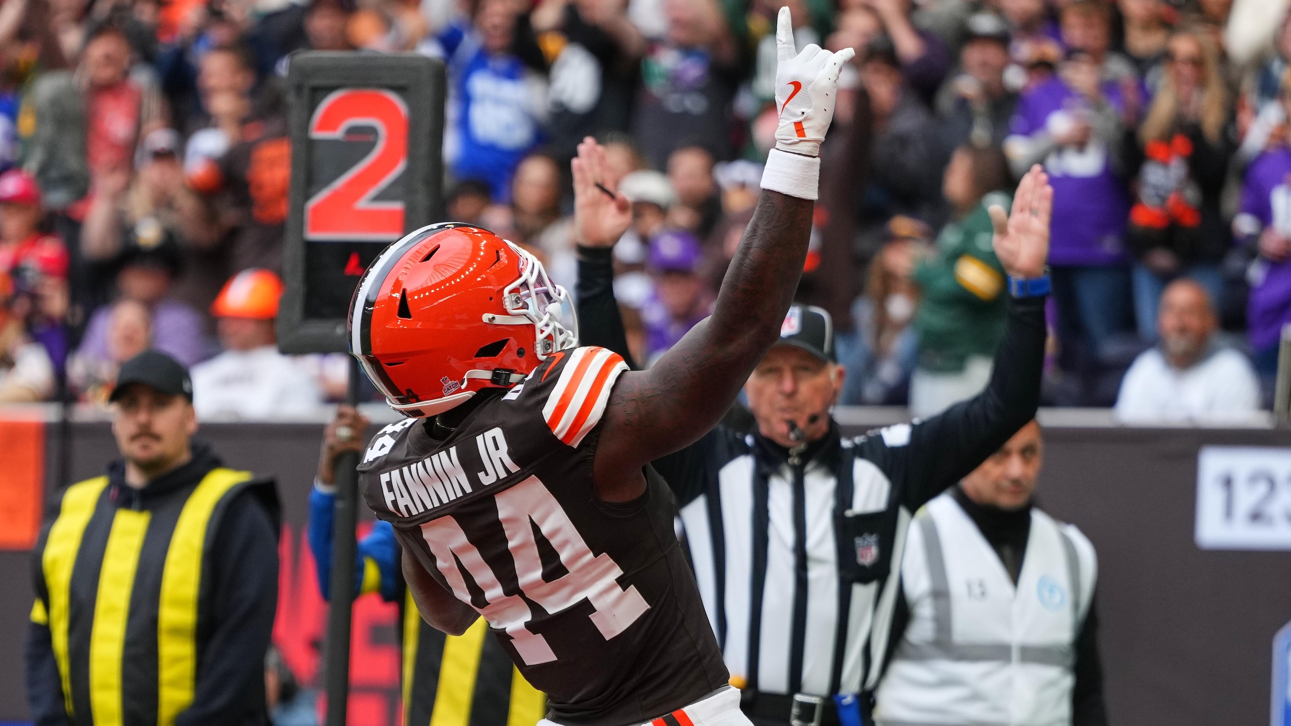 Vikings Browns Football