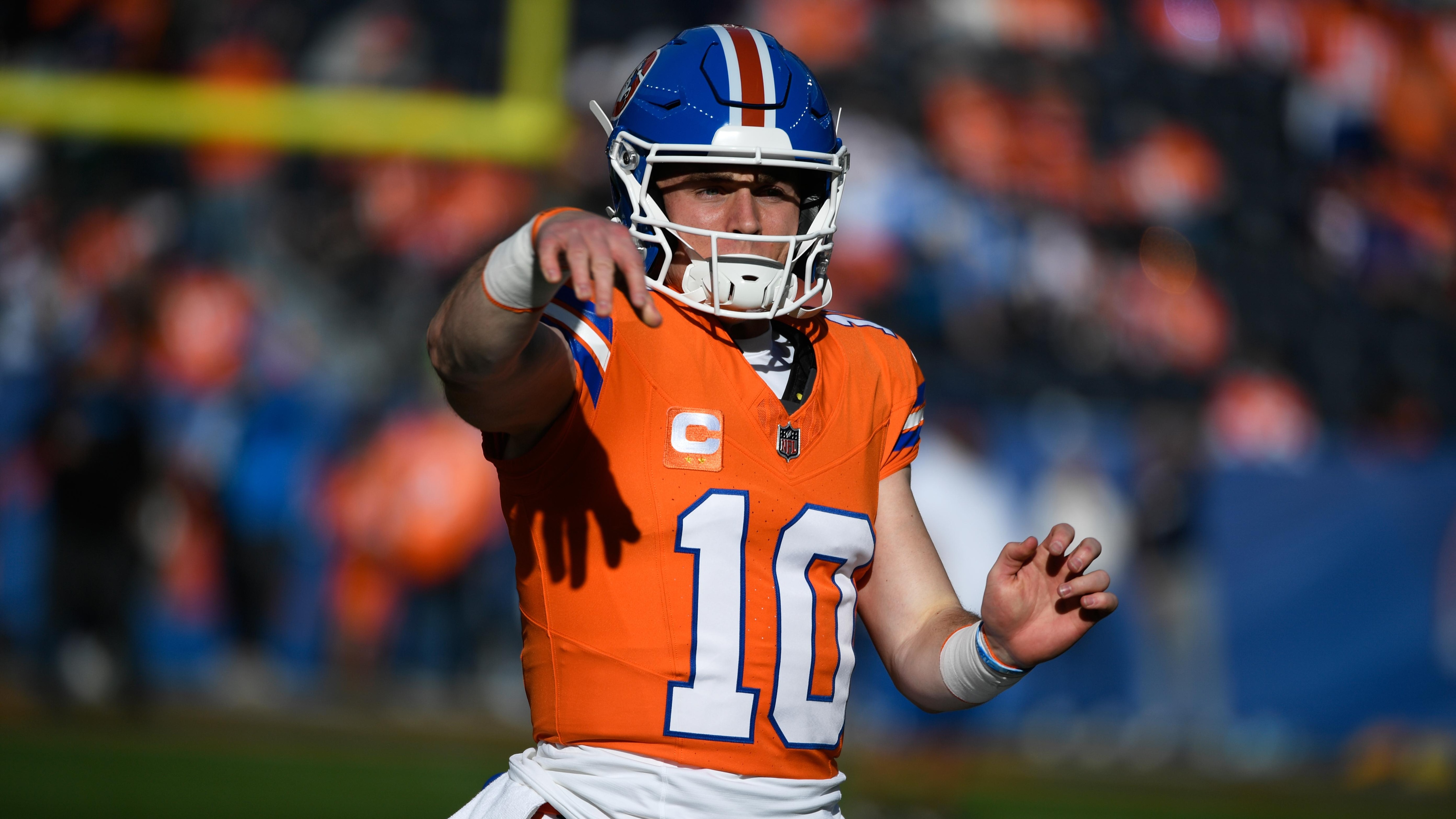 Chargers Broncos Football